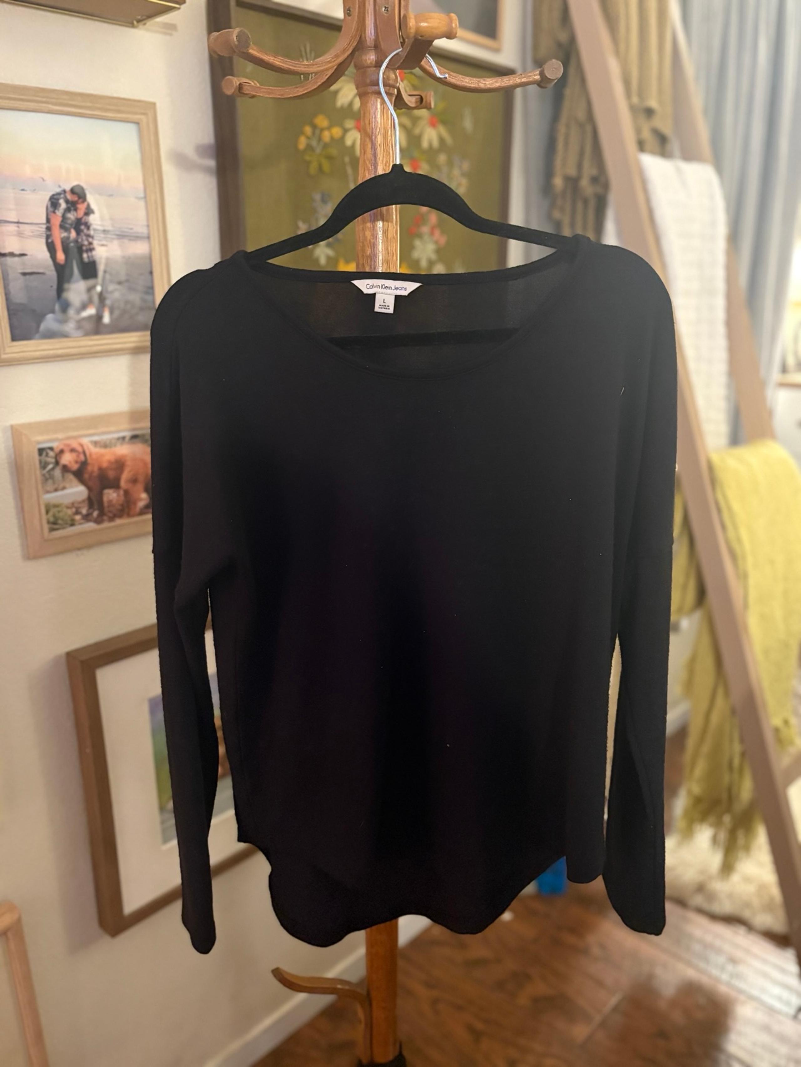 Calvin Klein Women’s Black Long Sleeve Blouse (L)