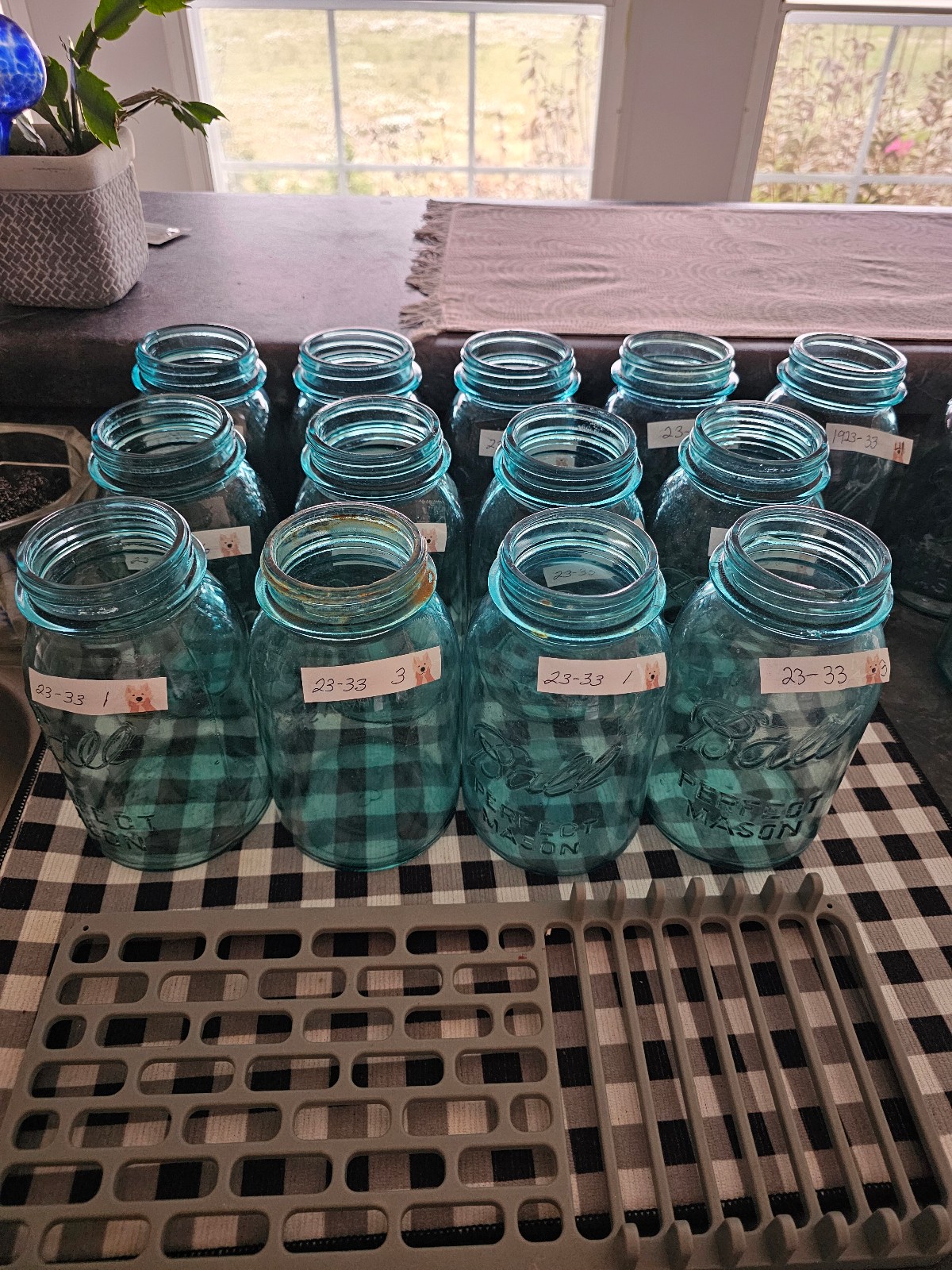 13 Ball Perfect Mason Quart Jars Dated 1923 - 1933