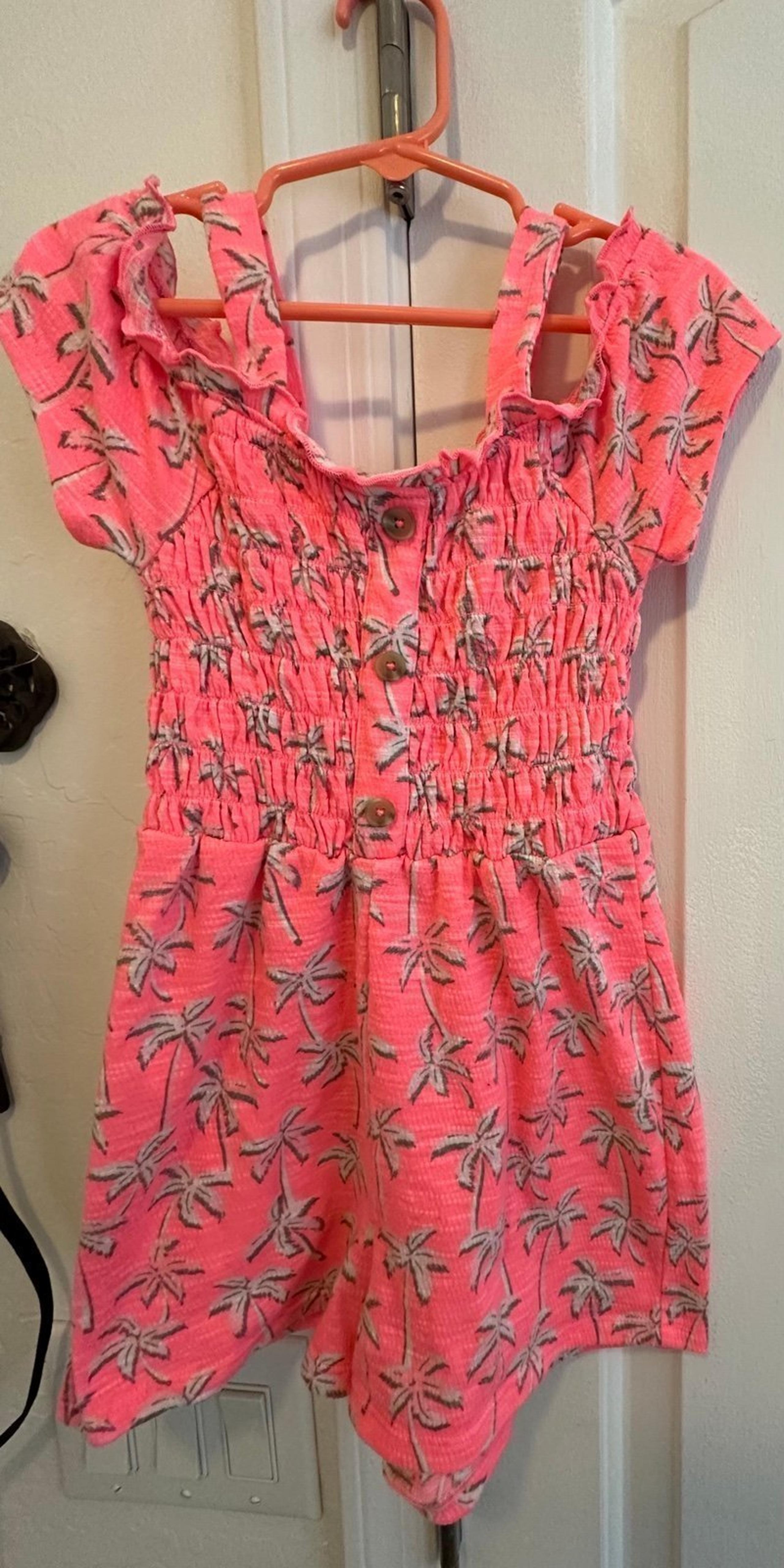 Girls romper size 6/6x peachy pink palm tree print by Arizona jeans Co.
