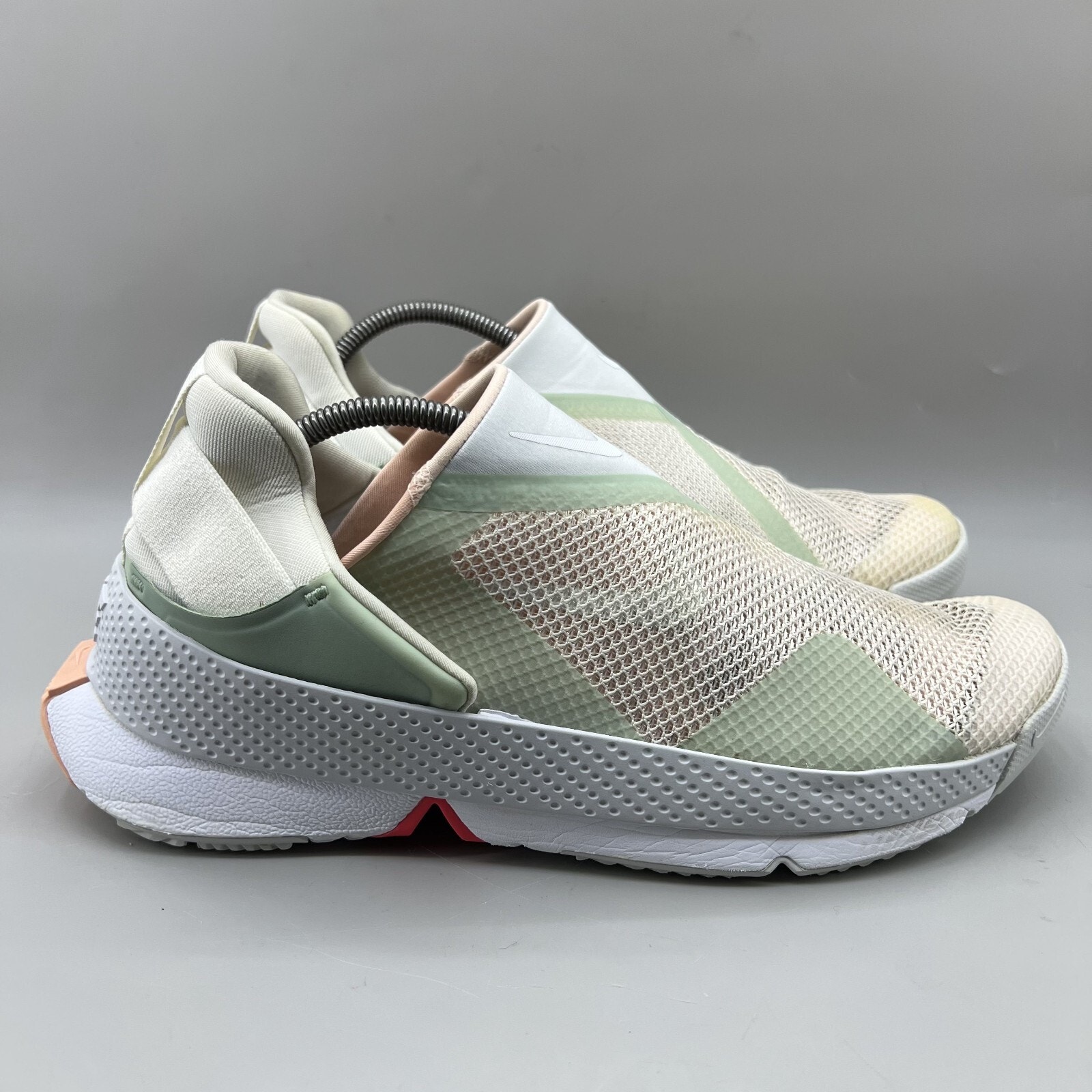 Nike Go FlyEase Seafoam Folding Sneakers Men Size 10.5 White Pink Slip On Shoes