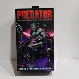 Predator Concrete Jungle Deluxe Stone Heart Ultimate Action Figure Heart