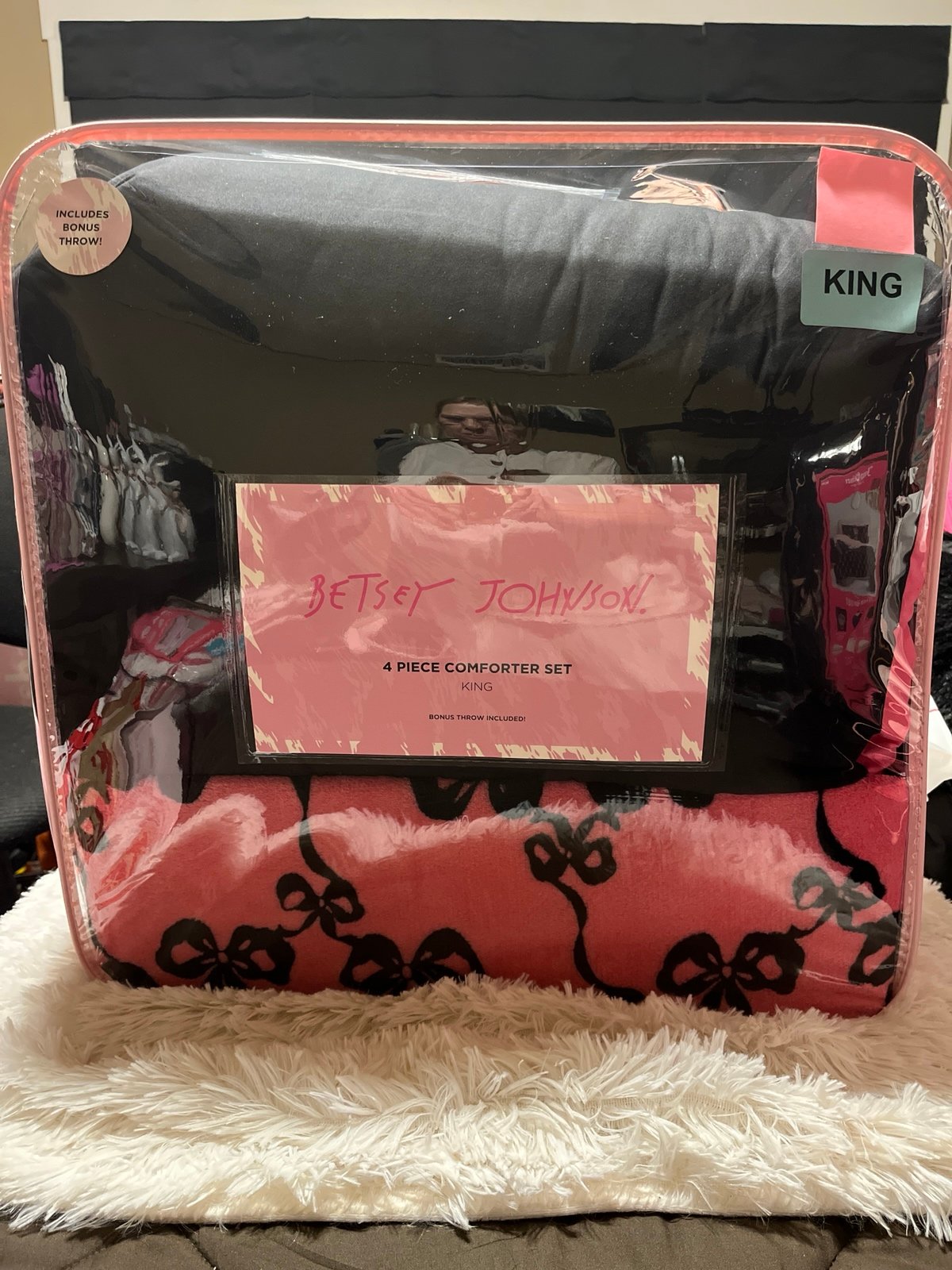 Betsey Johnson Comforter Set, King