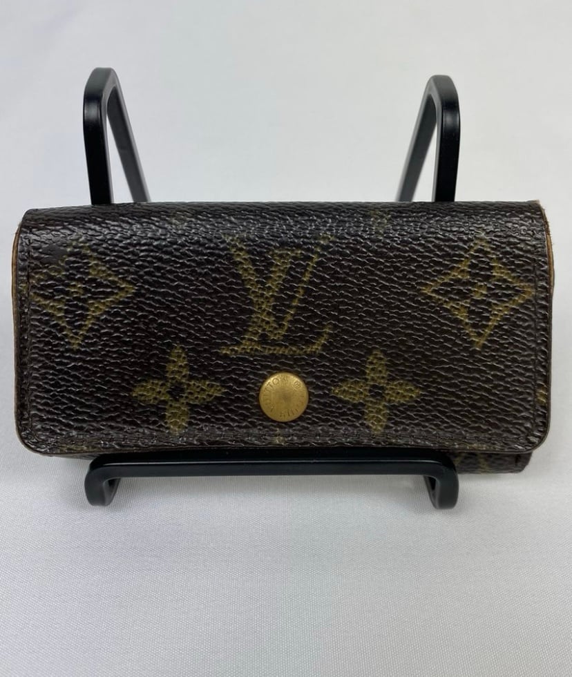 Louis Vuitton monogram key holder
