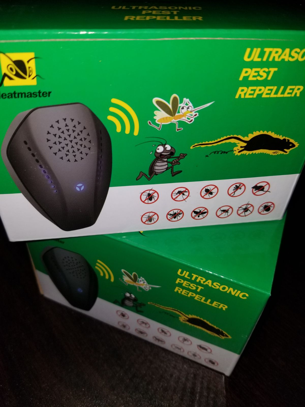 2 NEATMASTER Ultrasonic Pest Repeller (Black)