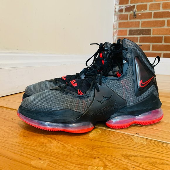 Nike LeBron XIX 19 University Red Black CZ0203-001 Size 14 Used Men's Shoes