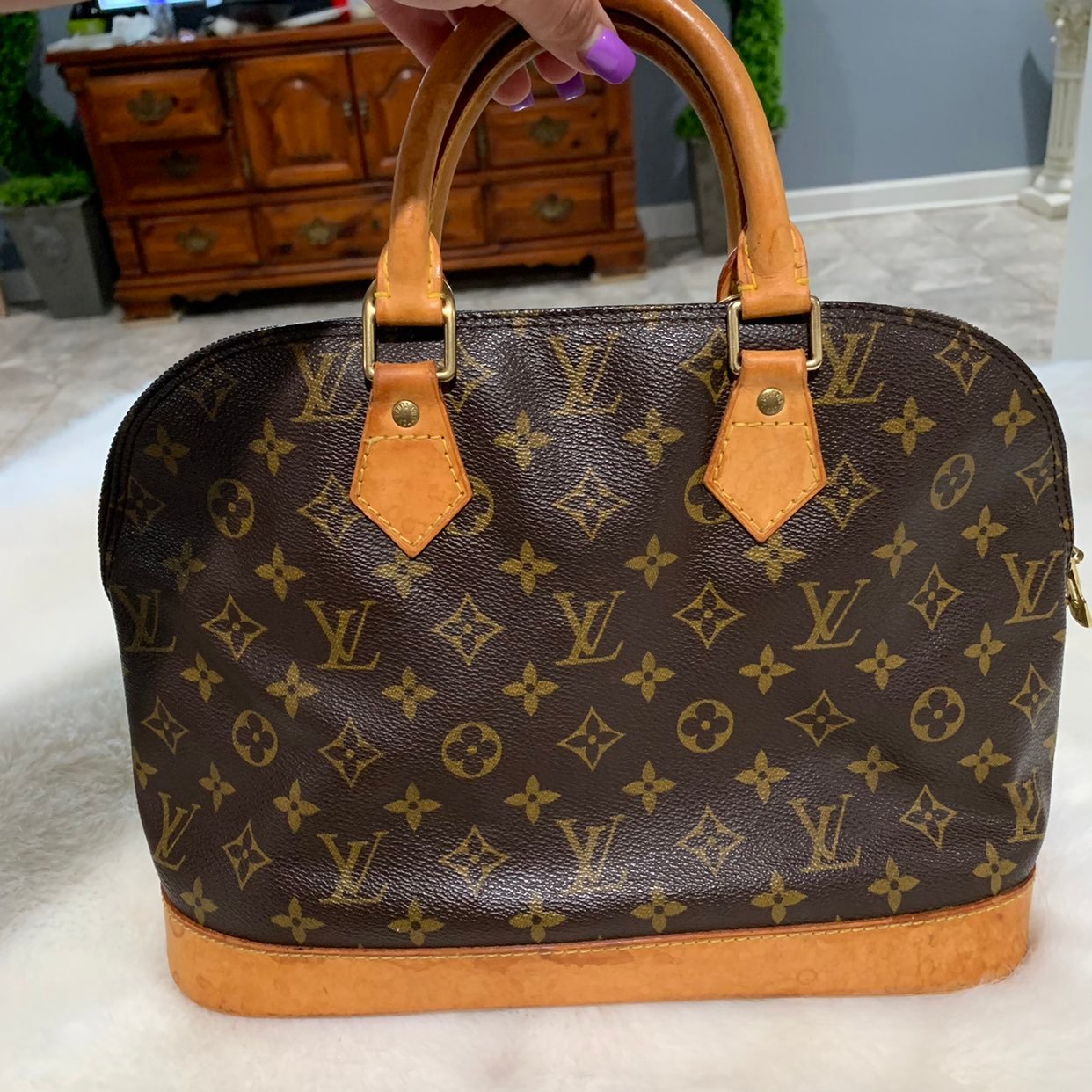 Louis Vuitton Alma bag