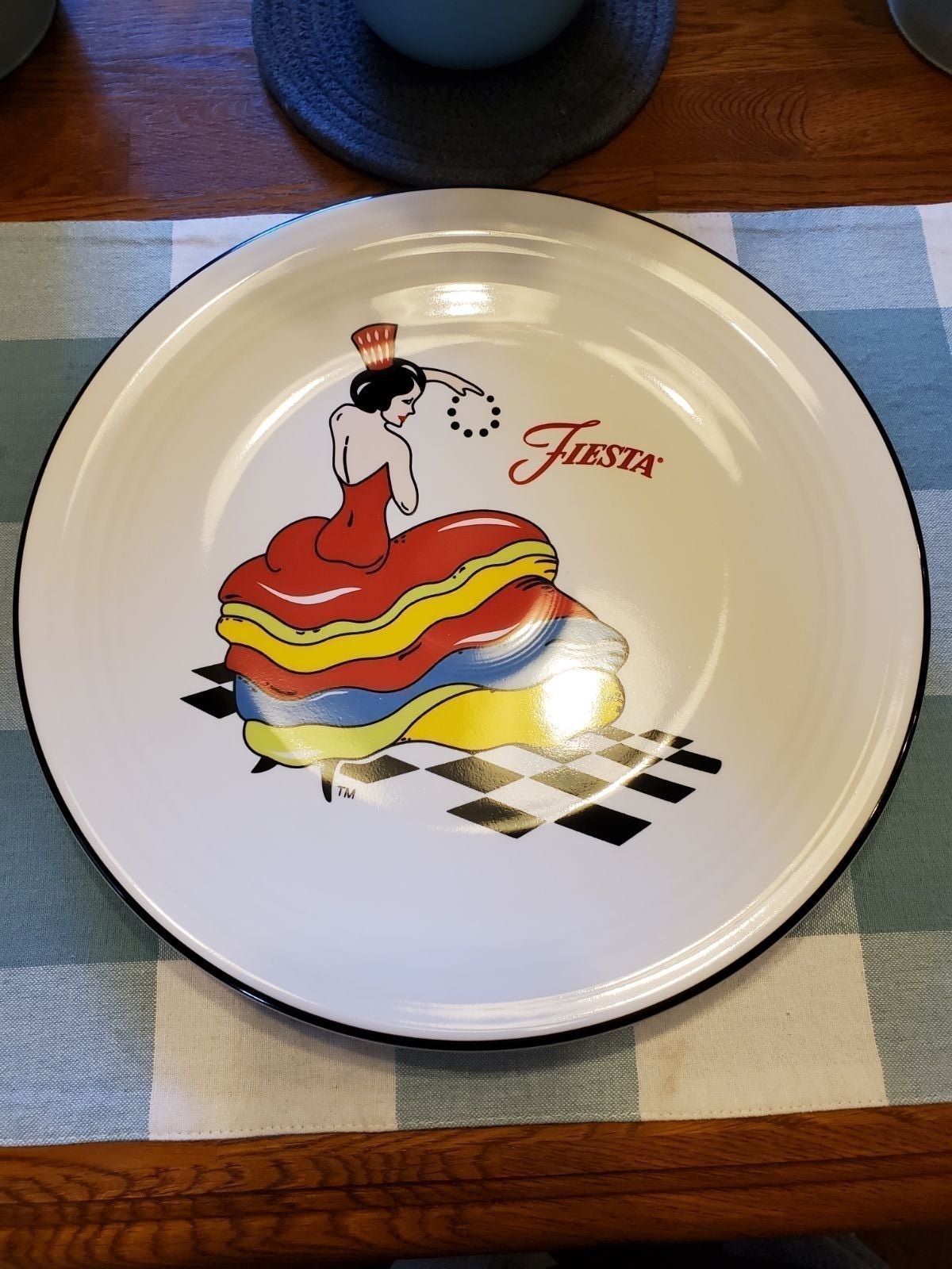 FIESTA DANCING LADY 11 INCH CHOP PLATE