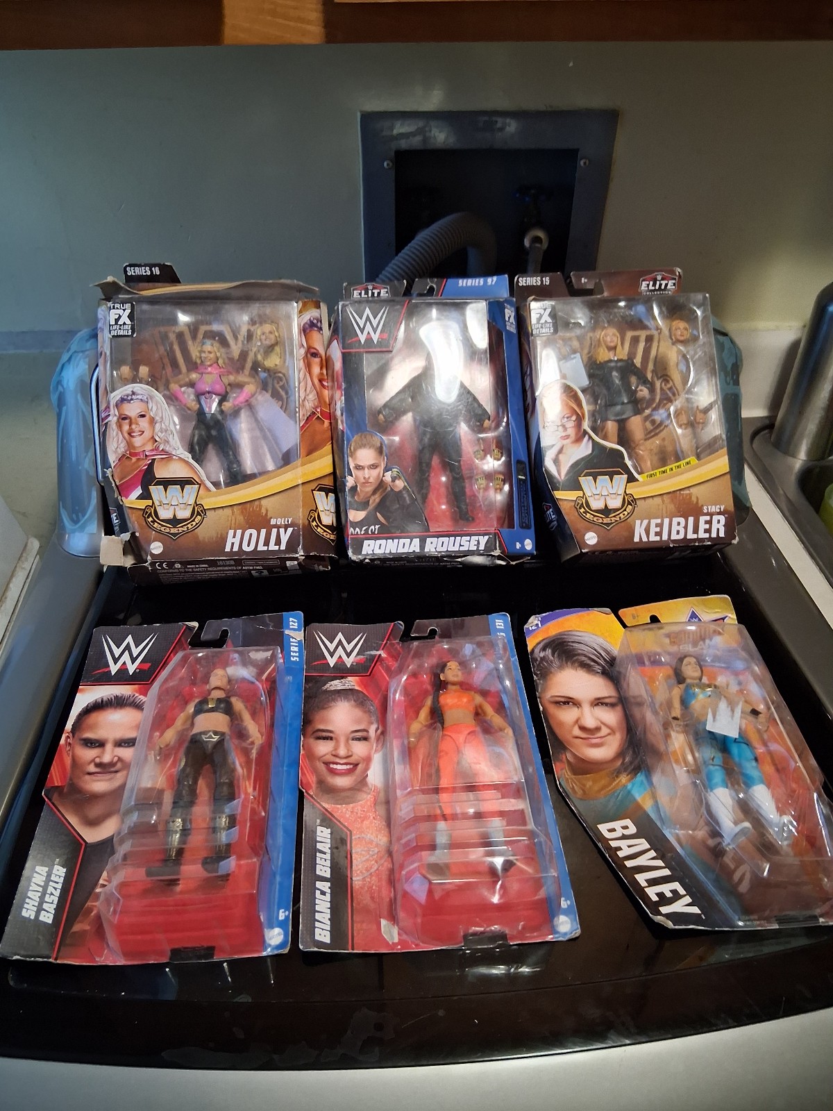 WWE women's action figure bundle