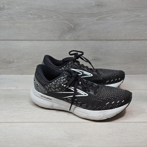 Brooks Women Glycerin Black & White Running Shoes Athletic Sneakers Sz 9.5