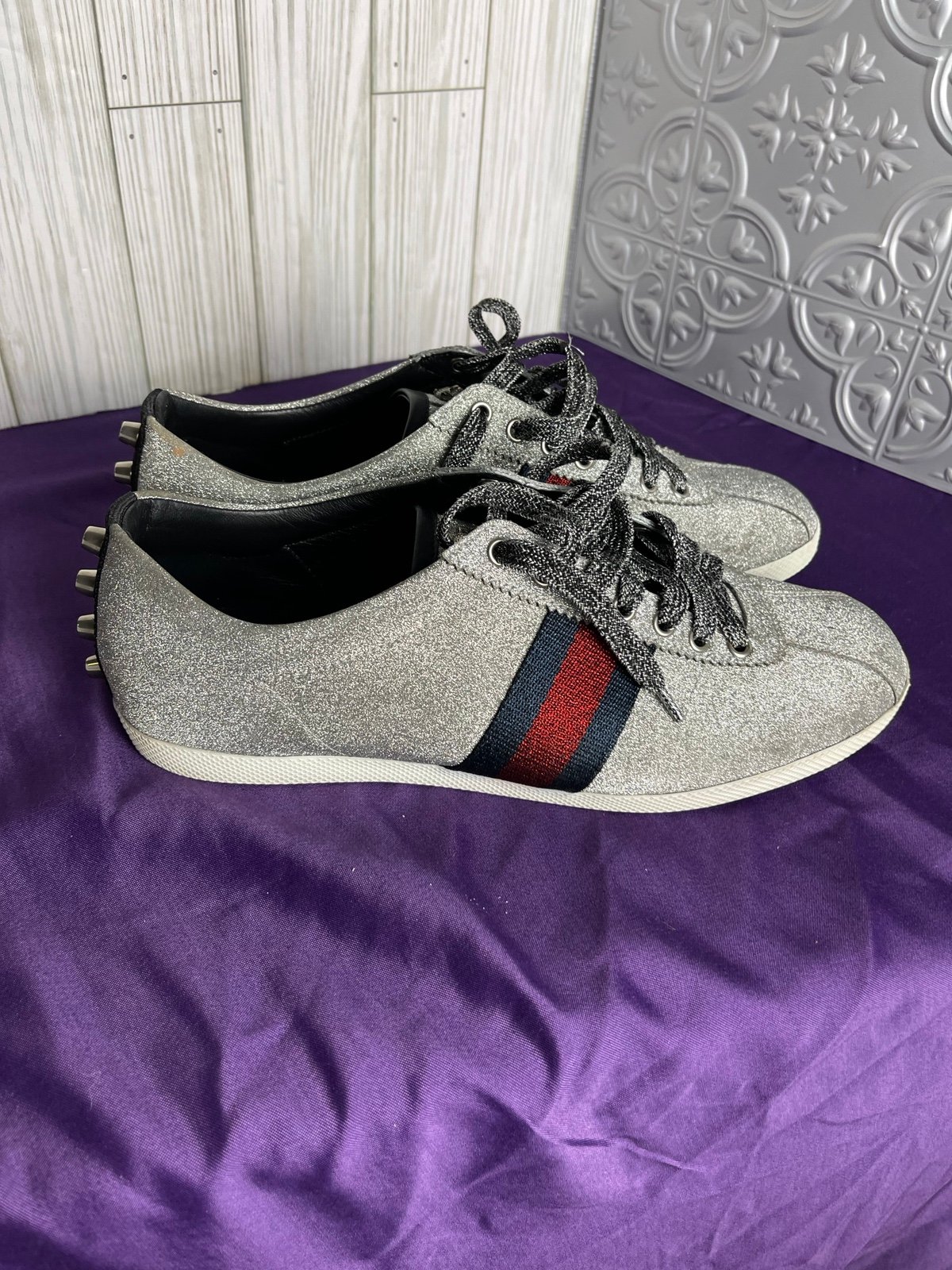 Gucci Silver Glitter Red/Green Striped Studded Sneakers Size 9/9.5 414684 Italy