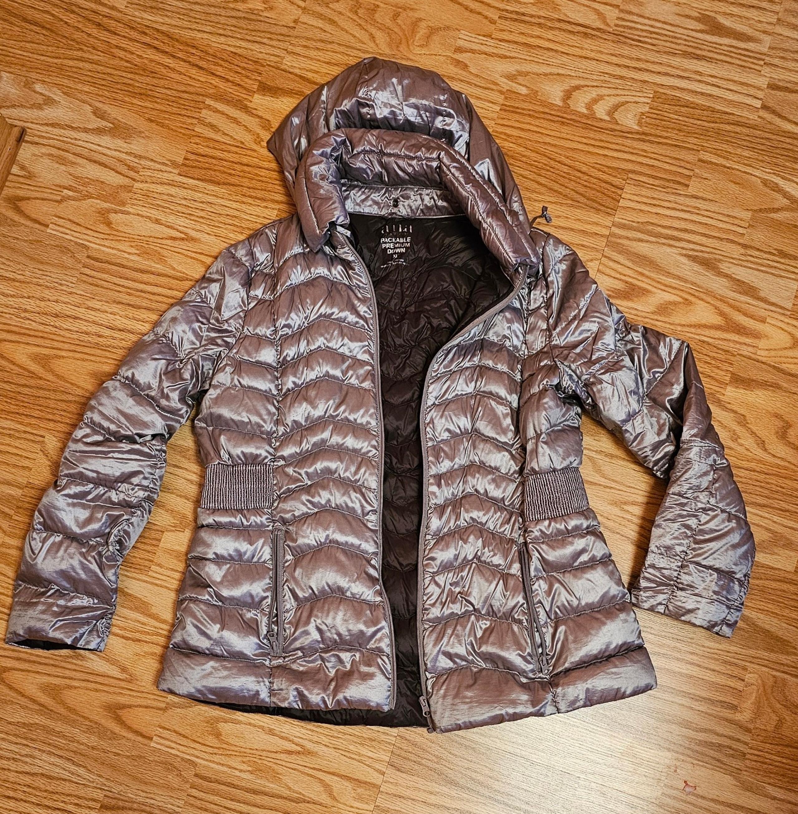 A.N.A. Packable Premium Down Jacket
