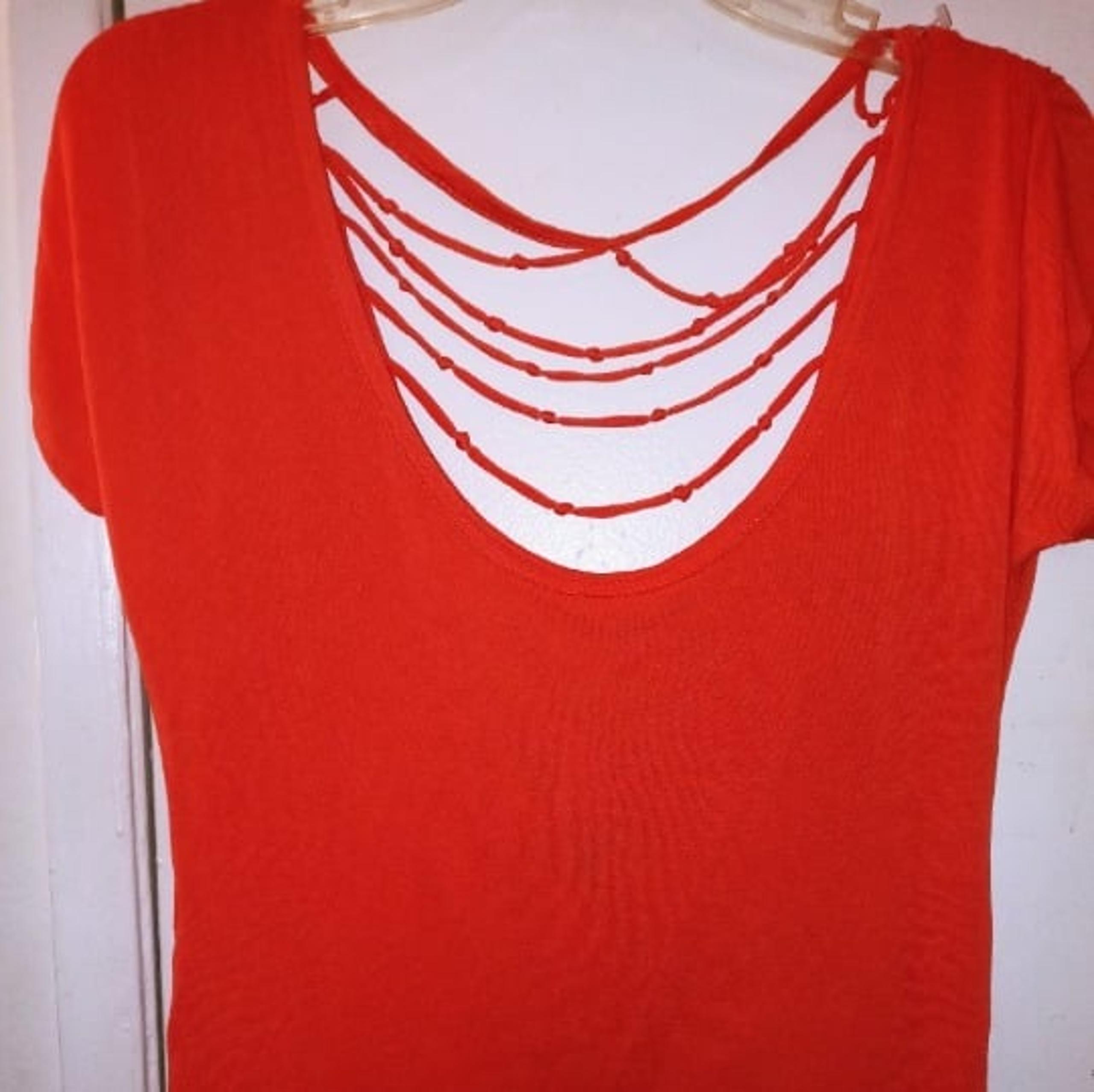 Charlotte Russe Peach Knit Top - Size Small - Good Condition FREE SHIPPING
