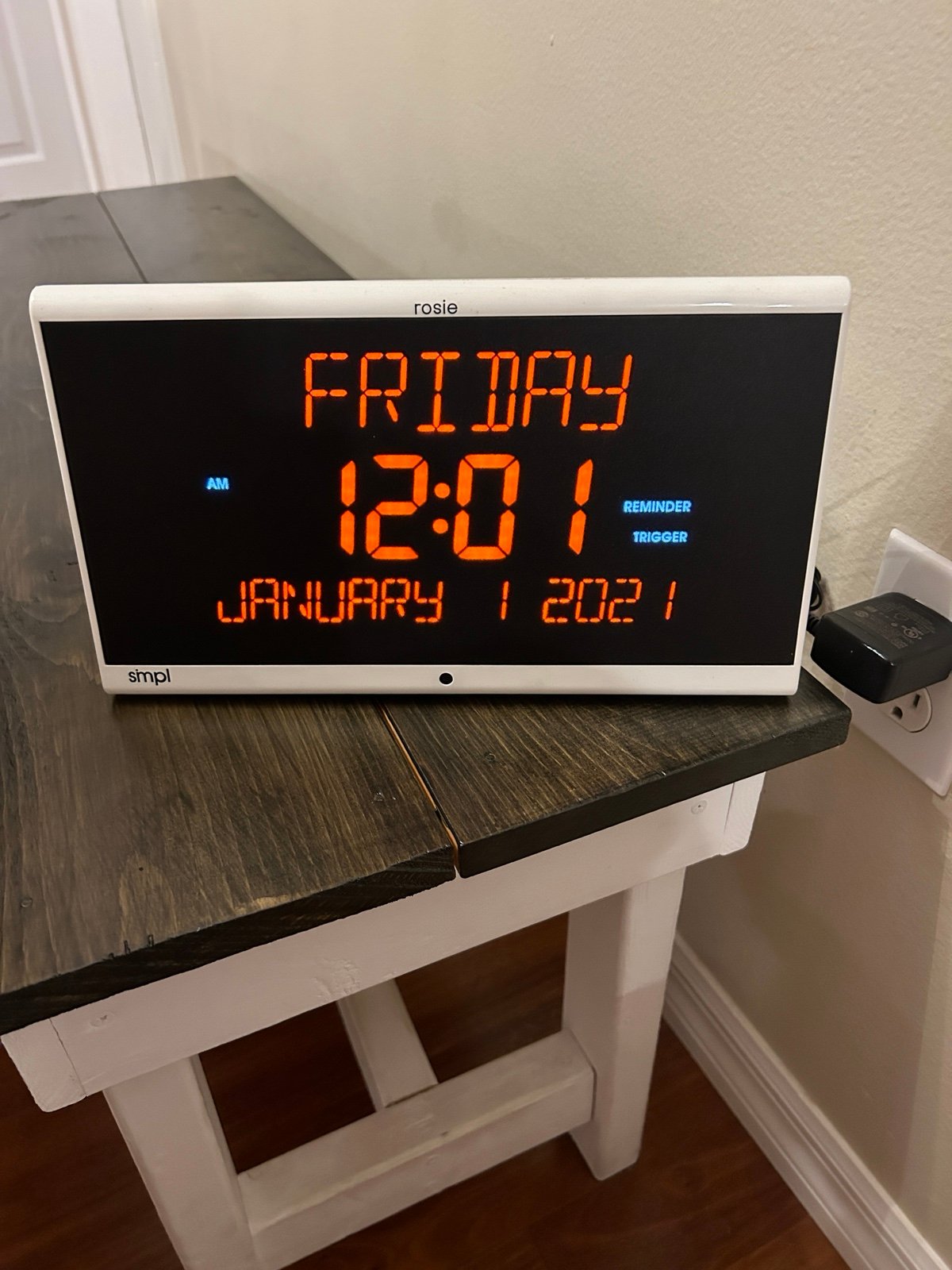 Simpl Rosie2 Clock Model 58061 Day Week Personalized Voice Reminder Rosie 2