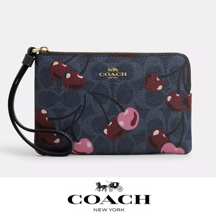 NWT ❤️ Coach Corner Zip Wristlet In Signature Canvas With Cherry Print
