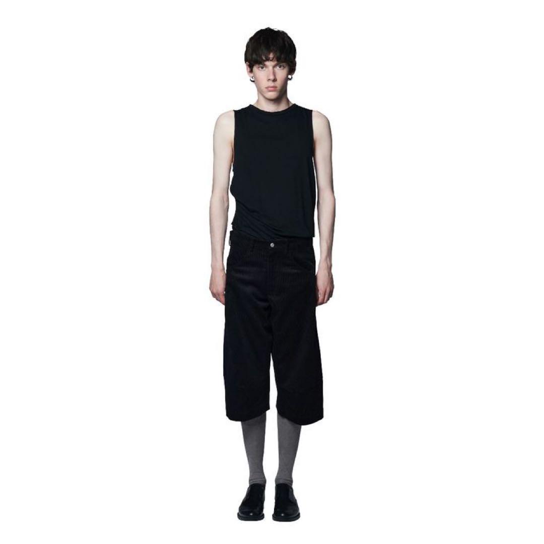 Omar Afridi Knee Darted Flare Shorts （Grey） -FASCINATE