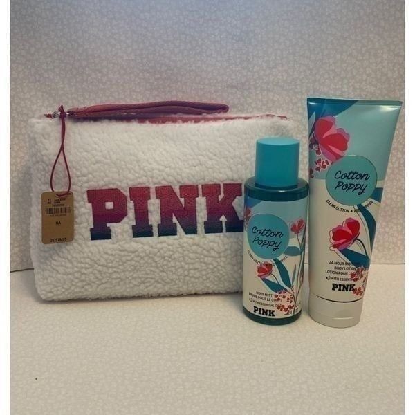 Victoria’s Secret PINK COTTON POPPY 2 pc Set with Cozy Plush Fleece Beauty Bag