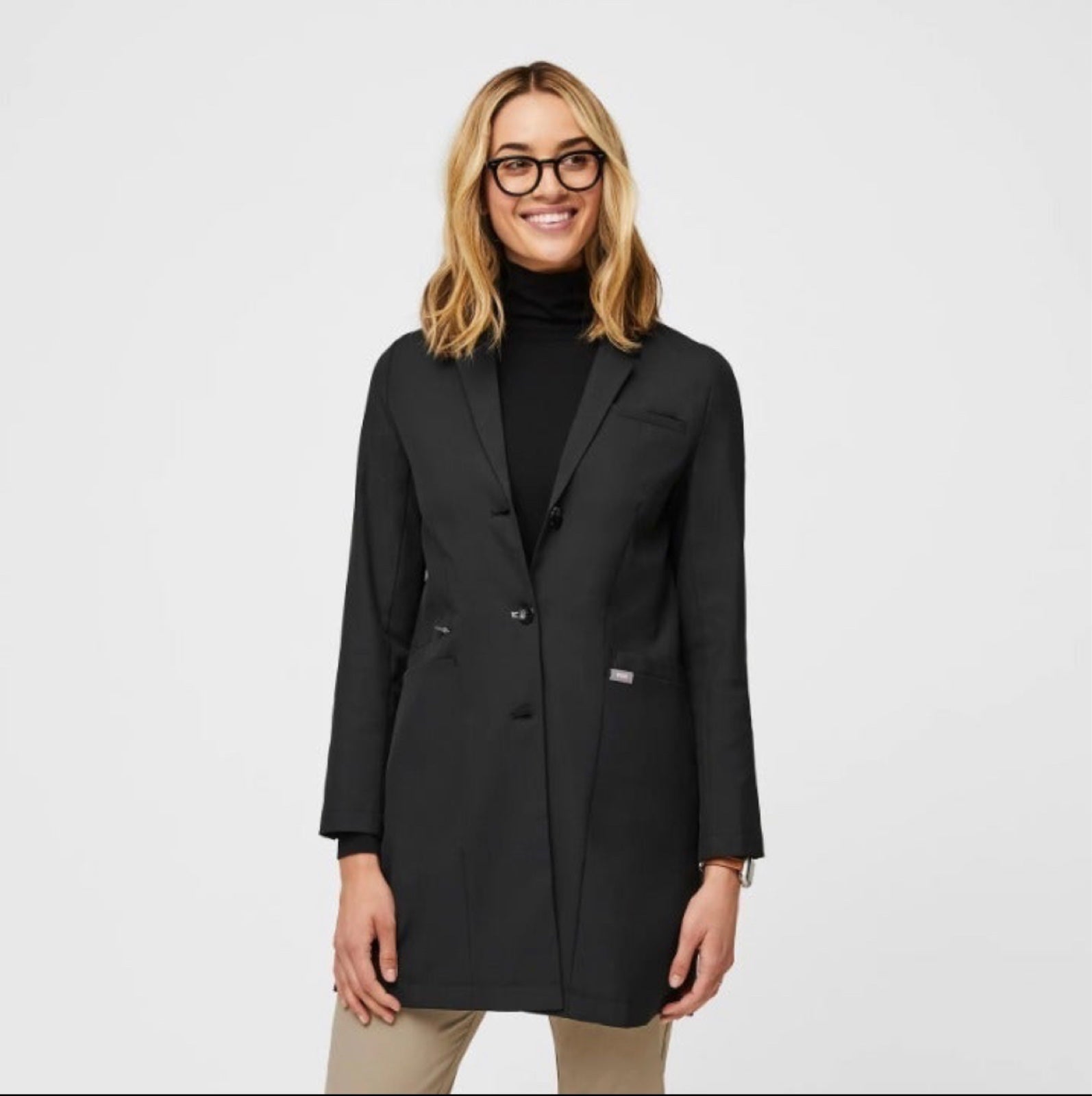 Figs Bellevue Slim Long Lab Coat (Black)