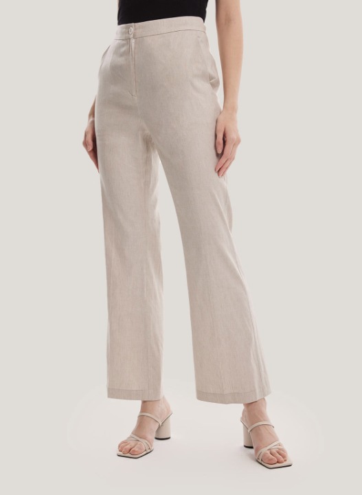 Gentle Herd Women's Straight-Leg Linen Ankle Trouser - Light Beige