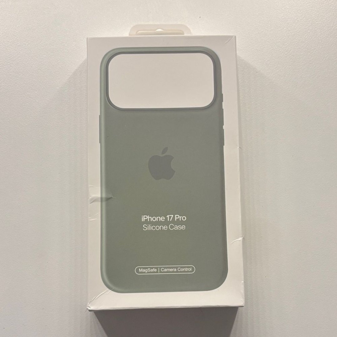Apple iPhone 17 Pro Silicone Case - Sage