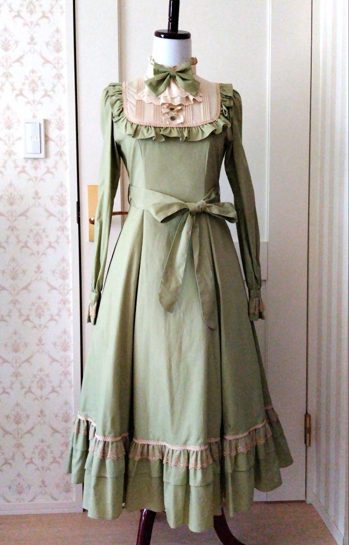 Victorian Maiden Classical Doll Dress