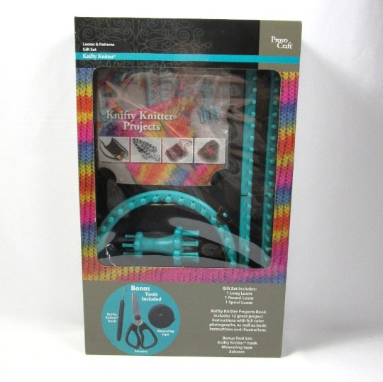Knifty Knitter Looms & Patterns Gift Set