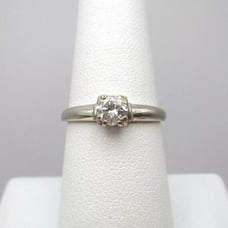 14K White Gold .40 CTW Diamond Solitaire Engagement Ring Size 7.25 [R269]