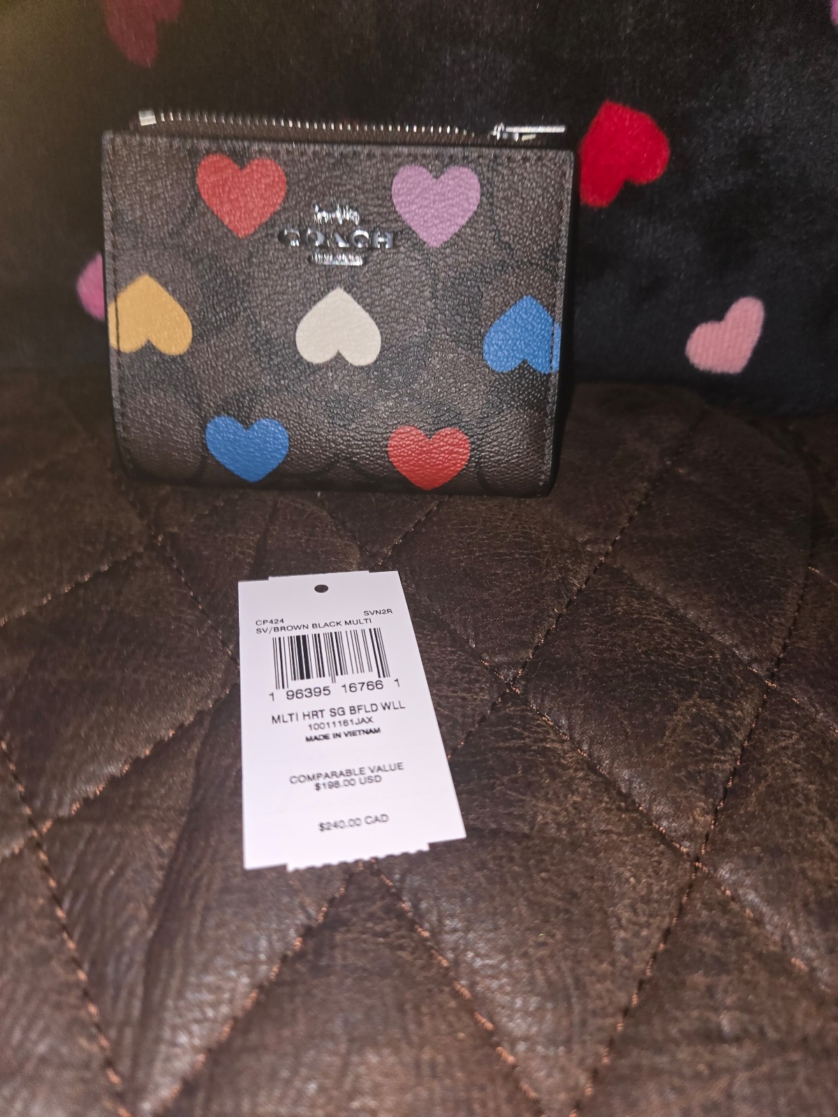 NWT Coach multti heart billfold Wallet