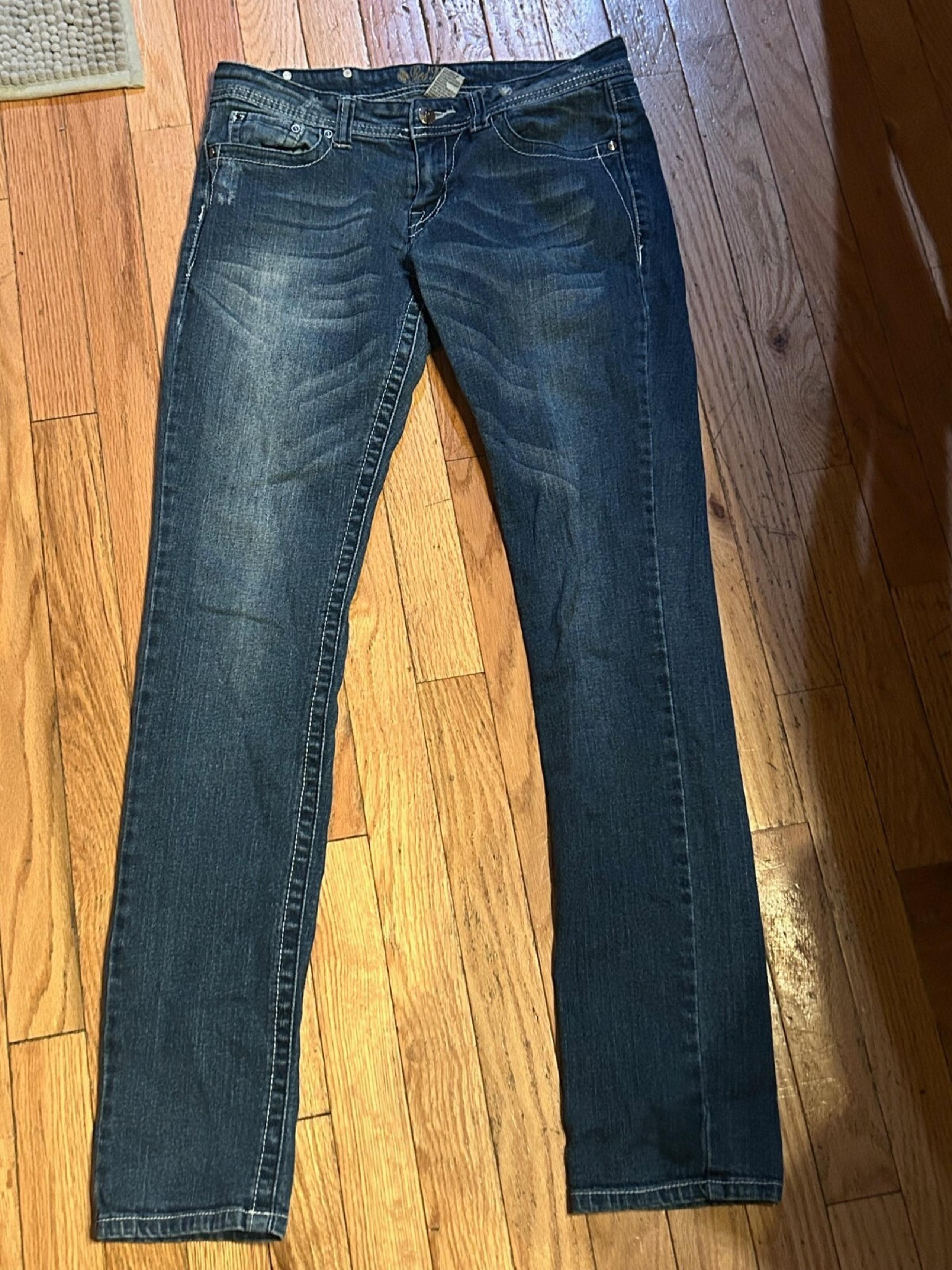 Womens Red Rivet Medium Wash Denim Jeans Straight Leg Size 7