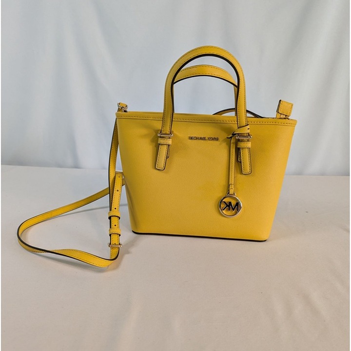 Michael Kors Jet Set Travel Carryall Convertible Tote Leather in Citrus