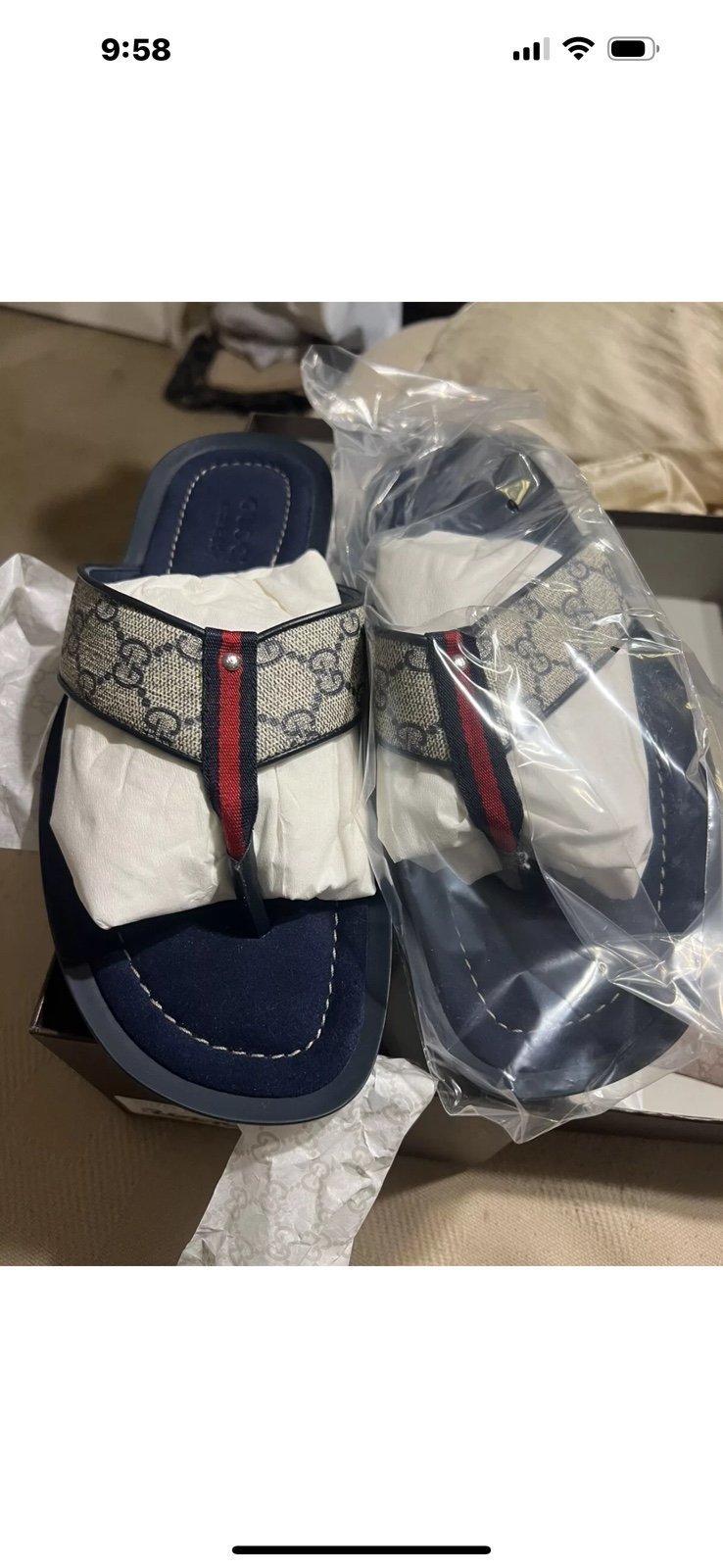 Gucci Supreme GG Leather Flip Flop Sandals