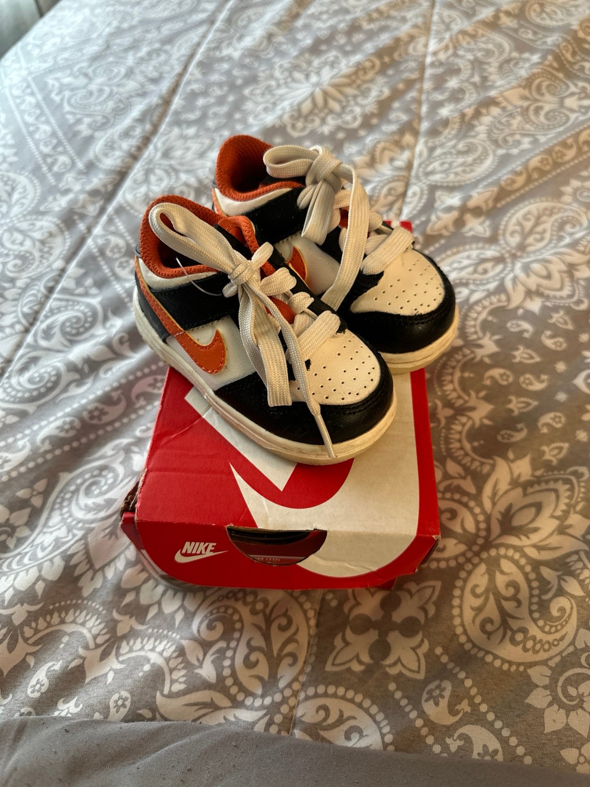 Nike halloween dunks 5c