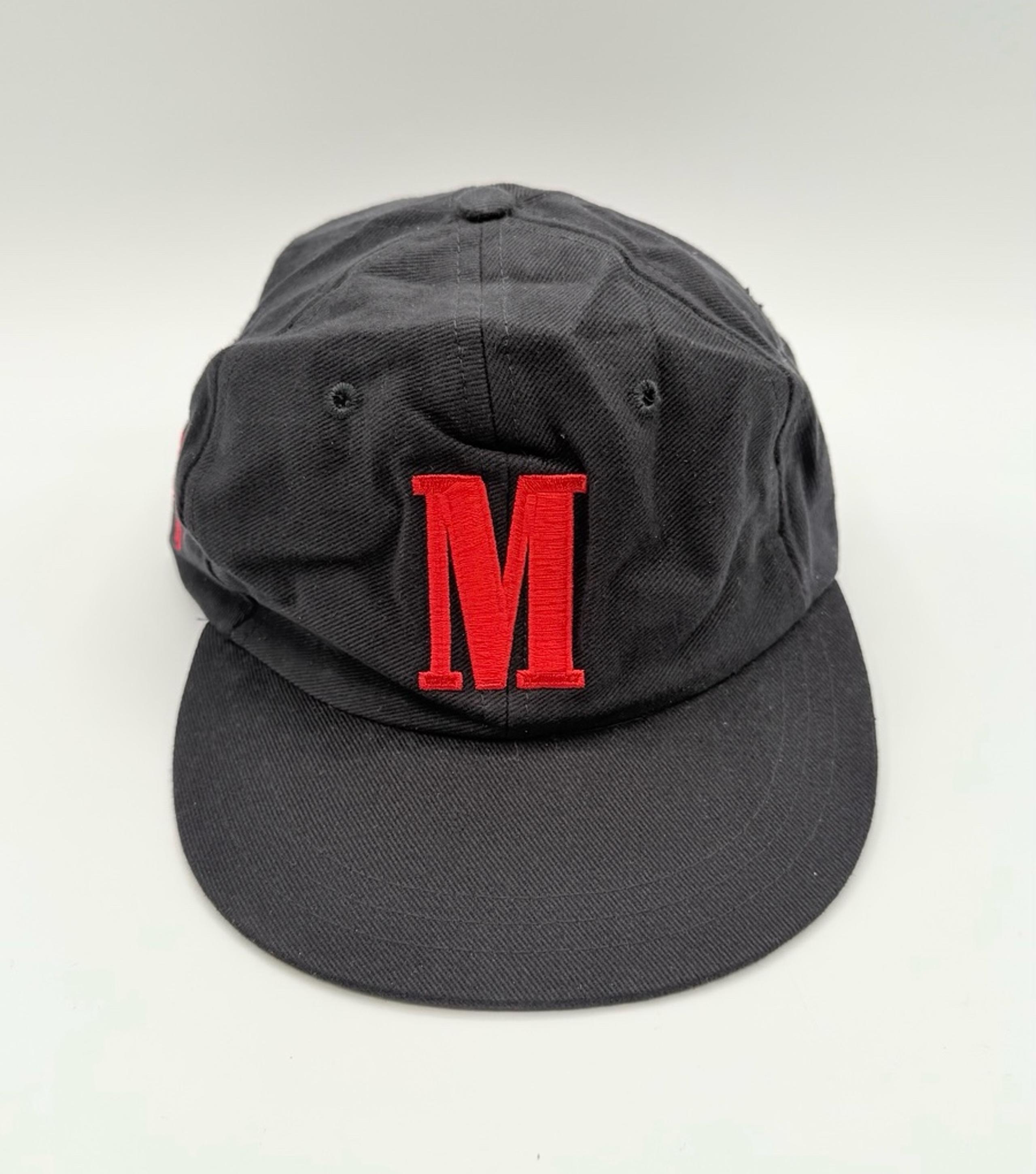 Vintage Marlboro Hat Cap Strap Back
Black Red Cowboy Cigarette Mens
90s.