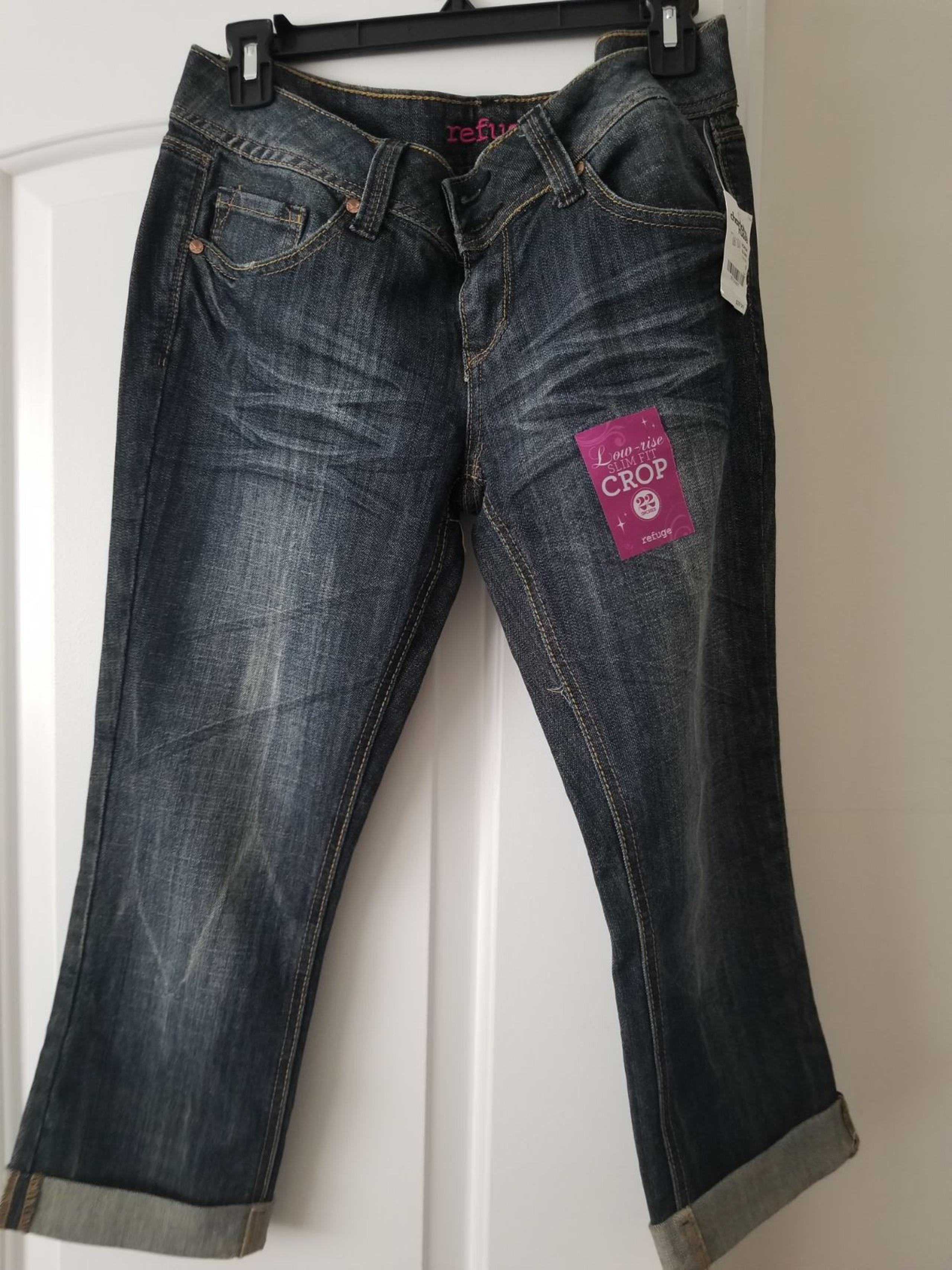 Cropped Pants