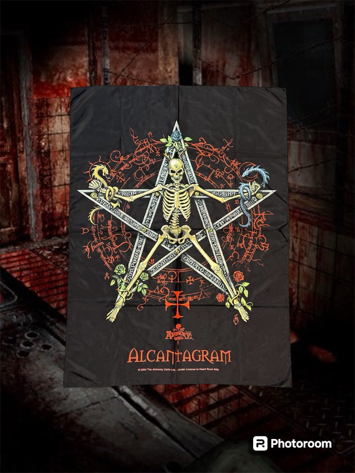 Alcantagram tapestry