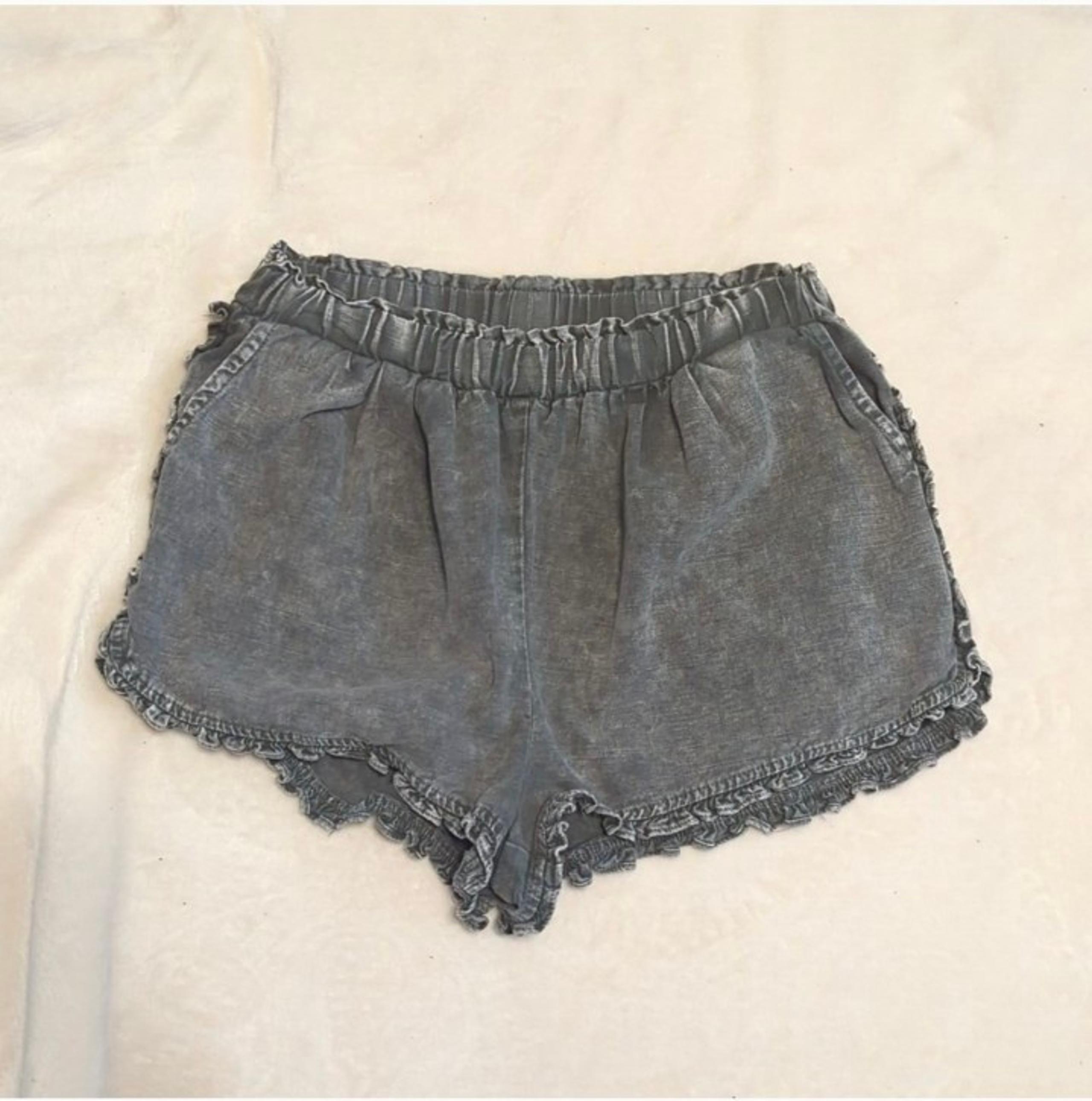 Mustard Seed woman's short size small