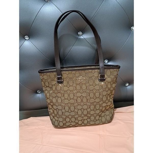 Coach Womens printed Jacquard leather bucket shoulder handbag brown