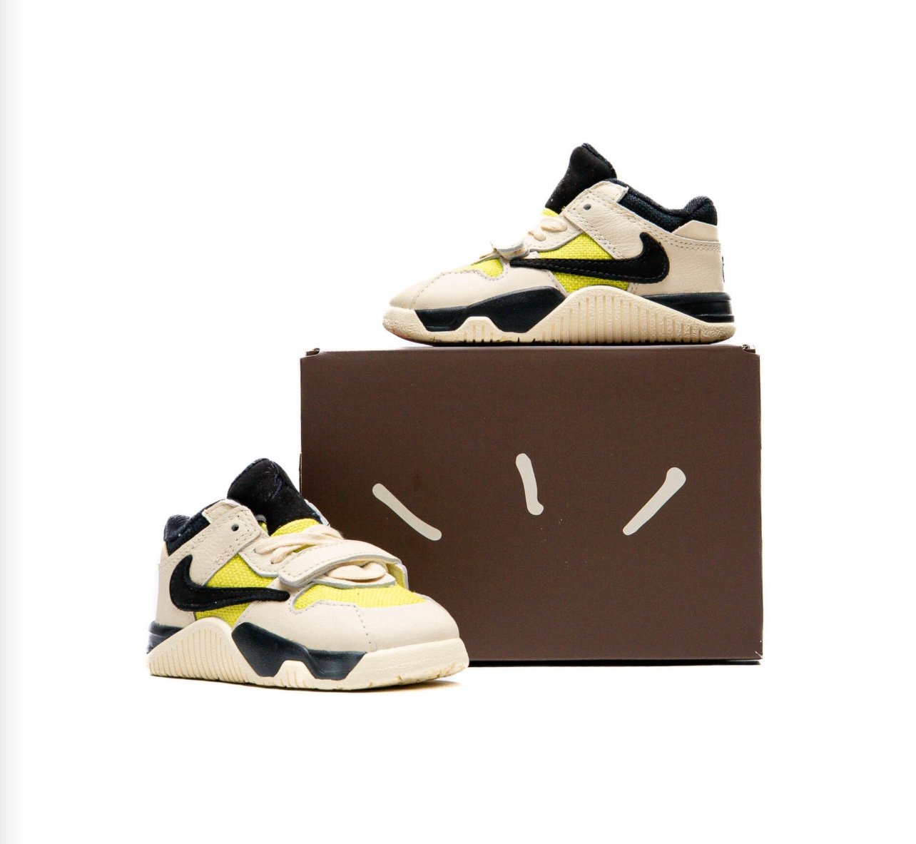 Size 10C- Travis Scott x Jordan Jumpman Jack TR ‘Bright Cactus’ (TD) FJ2862-102
