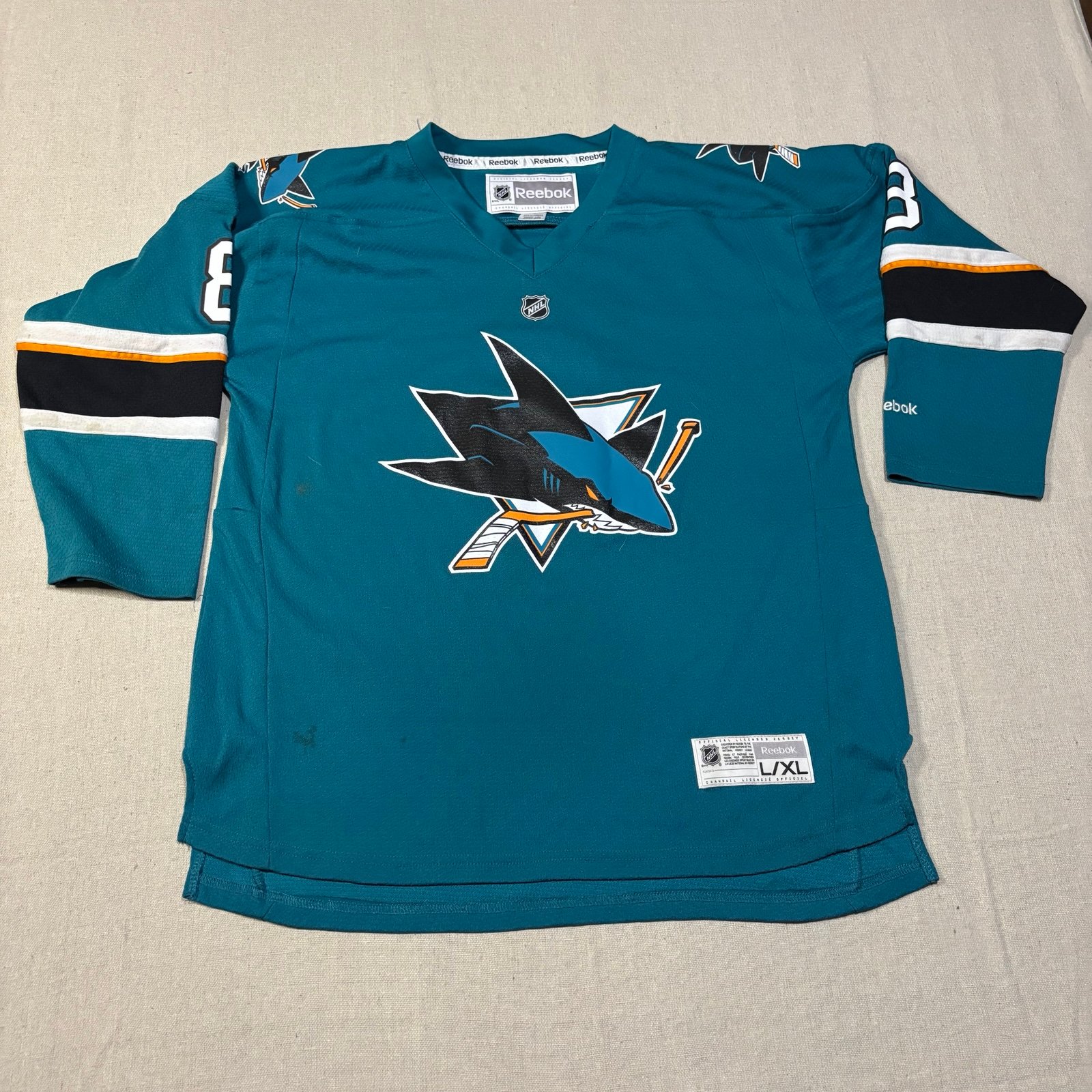 Reebok NHL CCM San Jose Sharks Joe Pavelski #8 Authentic Jersey Youth L / XL See