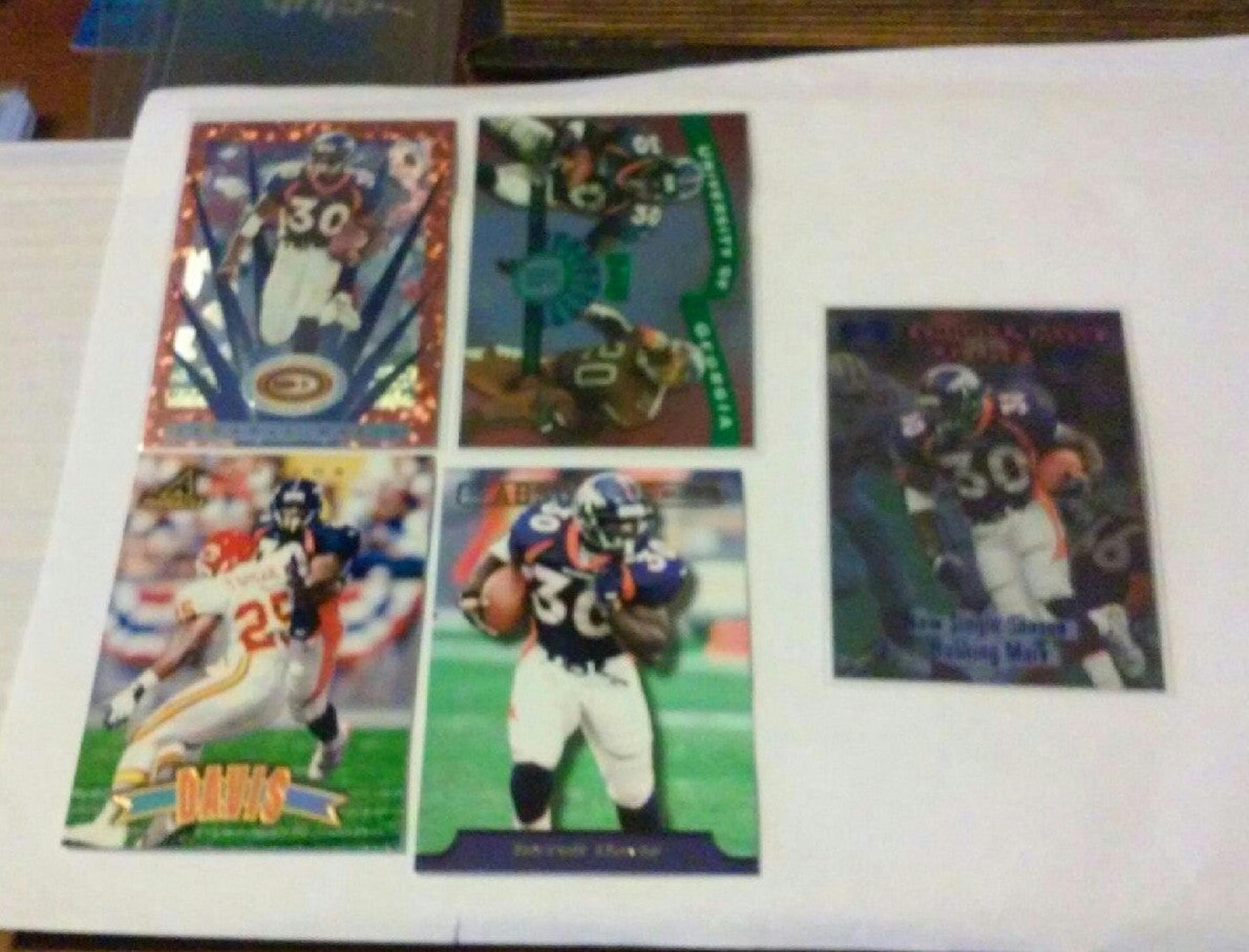 1999 Playoff Salute Terrell Davis TD10 Denver Broncos Hof running back insert