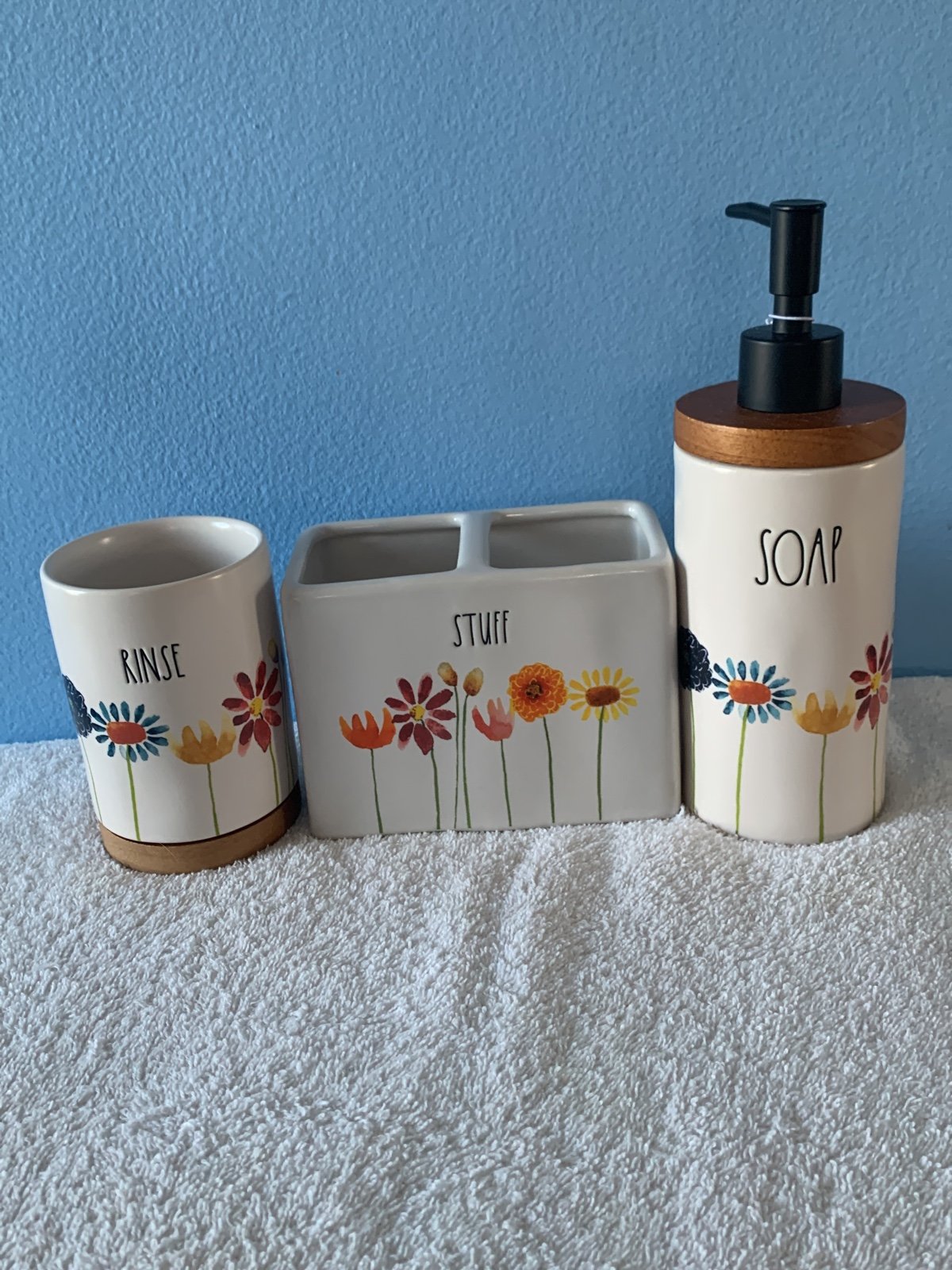 Rae Dunn bathroom 3 pieces set