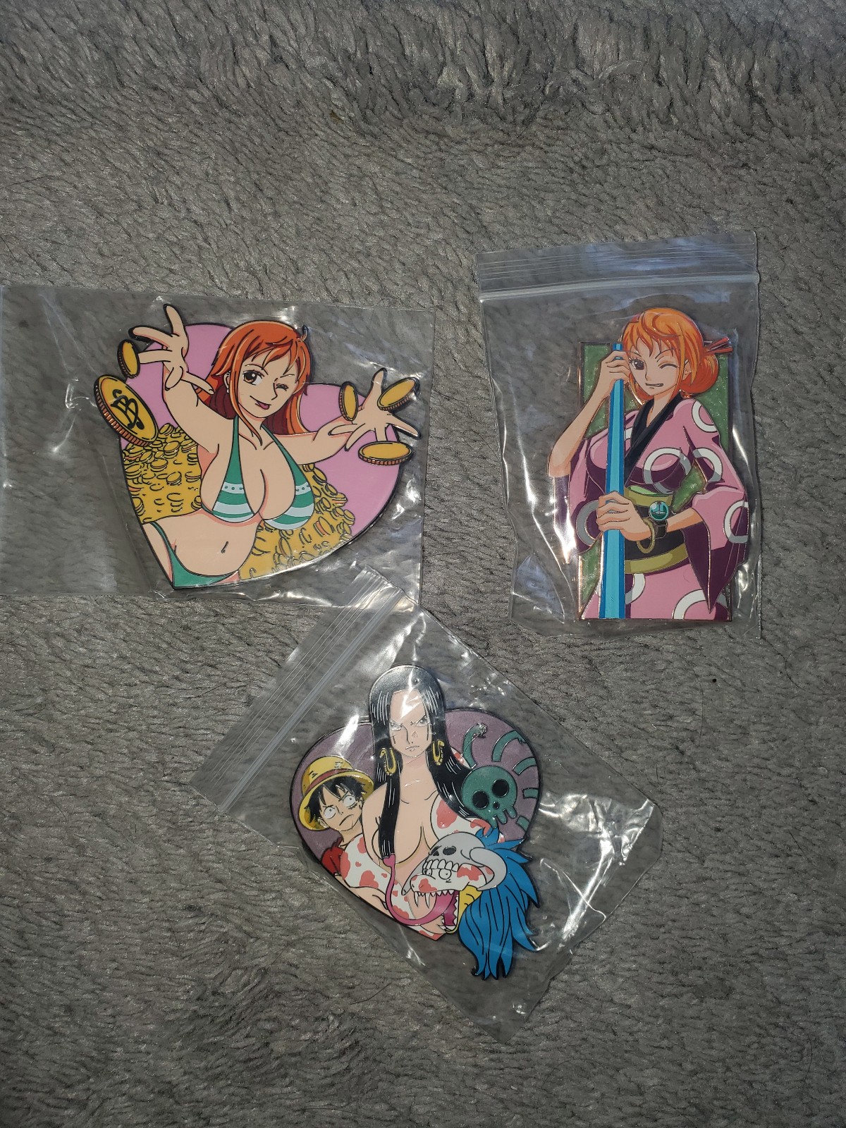Man On The Moon One Piece Pins - Nami and Boa