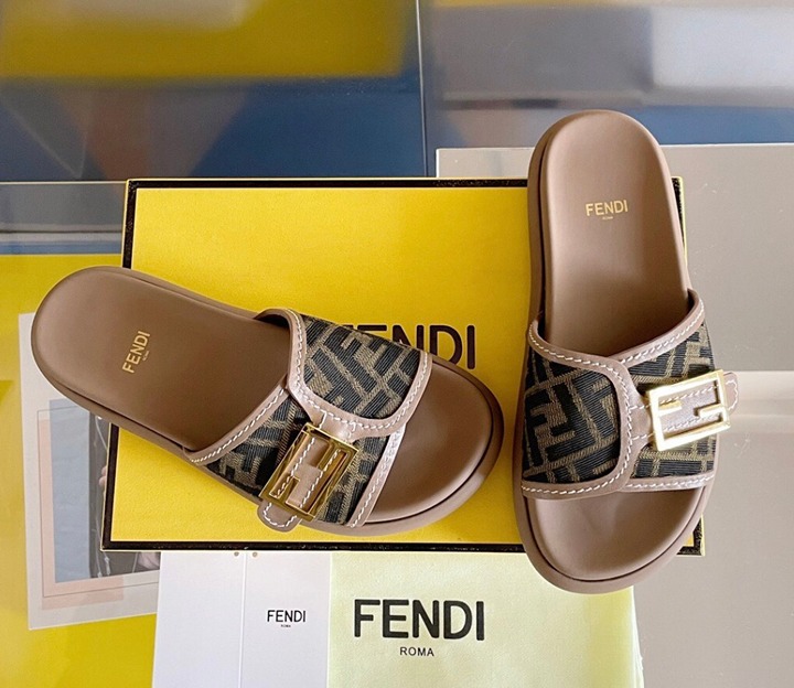 Fendi Sandals