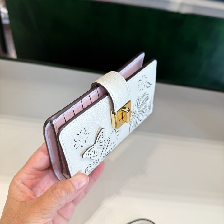 折りたたみ財布 Kate Spade KK917 Phoebe Perforated Turnlock Medium Wallet Kate Spade KK917 Phoebe Perforated Turnlock Medium Wallet In
