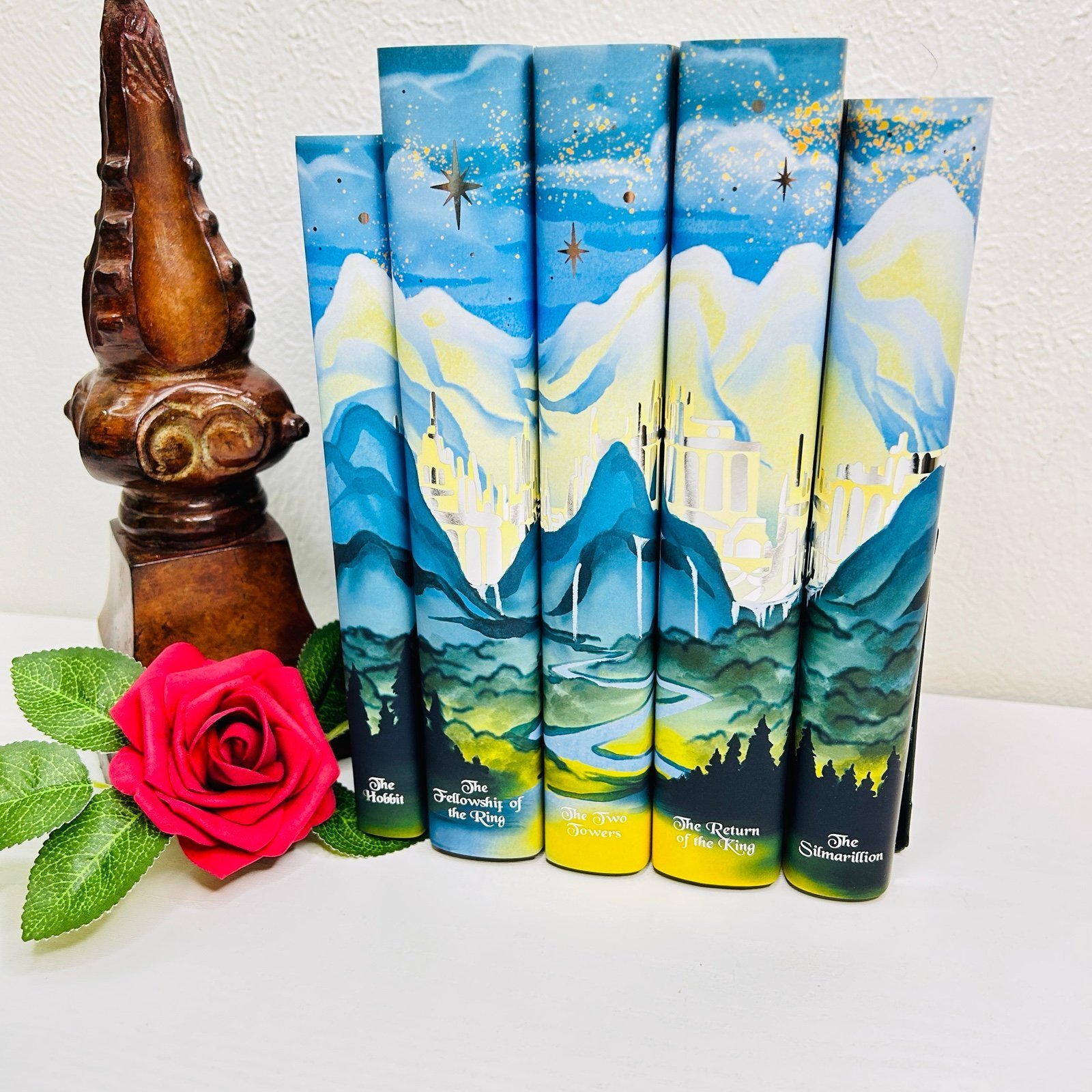 Lord of the Rings Stunning Set! Tolkien Silver foiled LOTR jackets & Hardcovers
