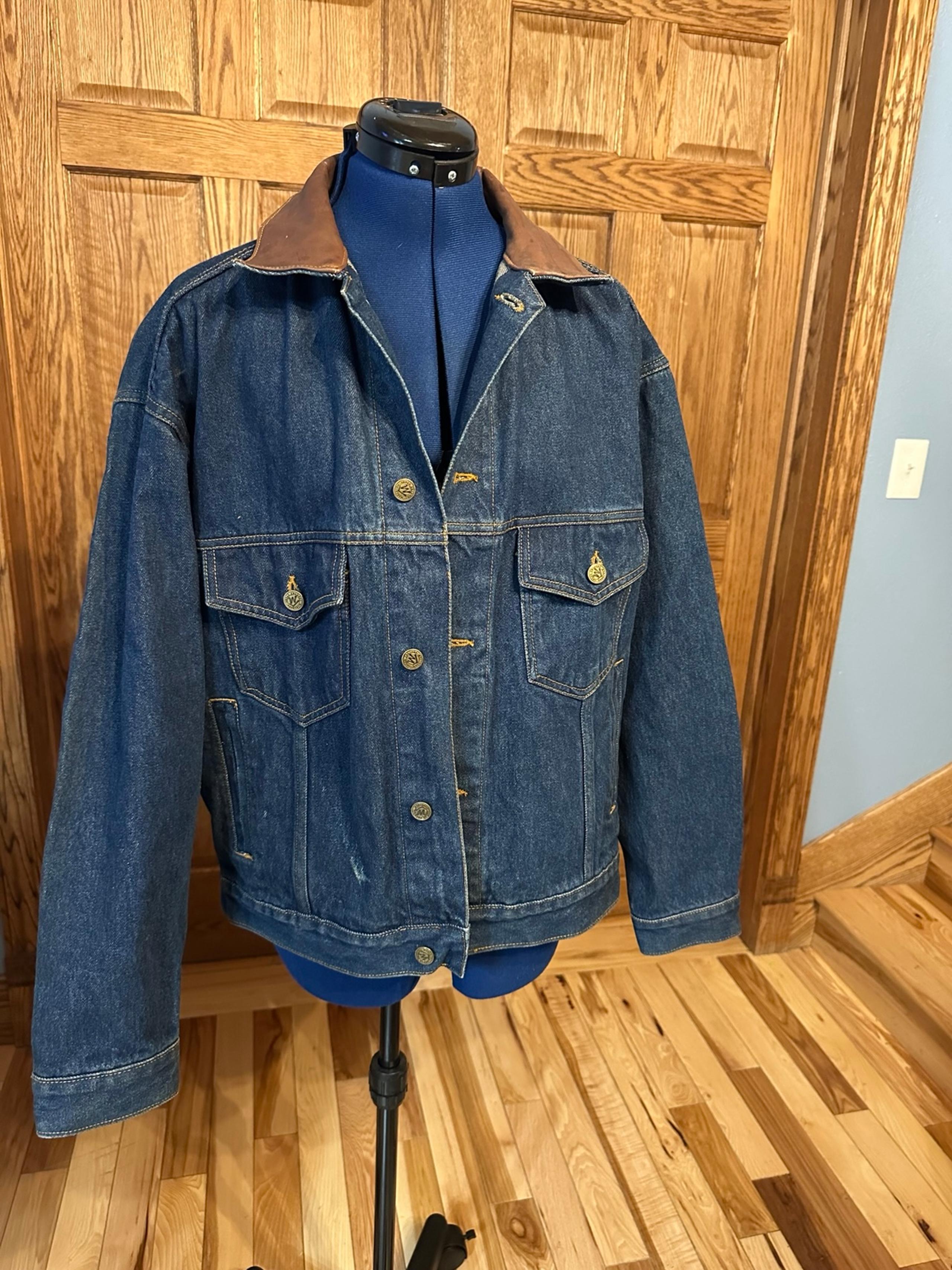 Vintage Marlboro country store denim trucker jacket men’s M