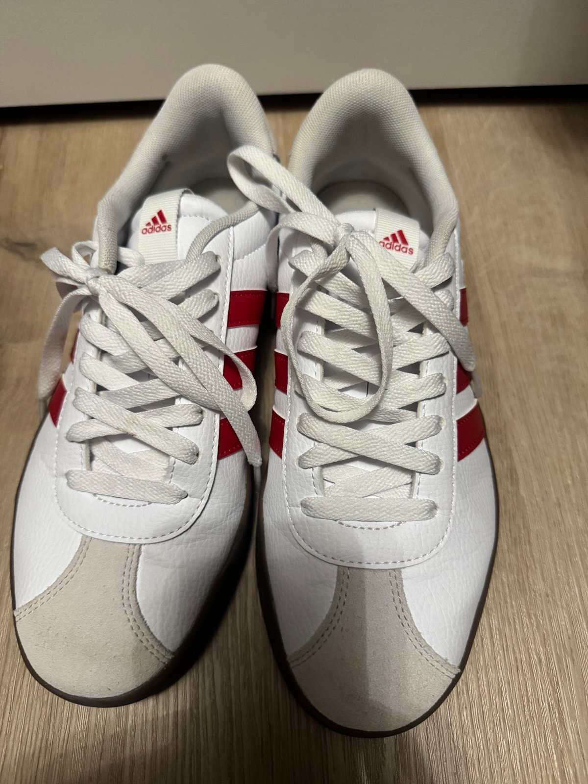 Adidas WOMENS VL COURT 3.0 SNEAKER - Size 9.5