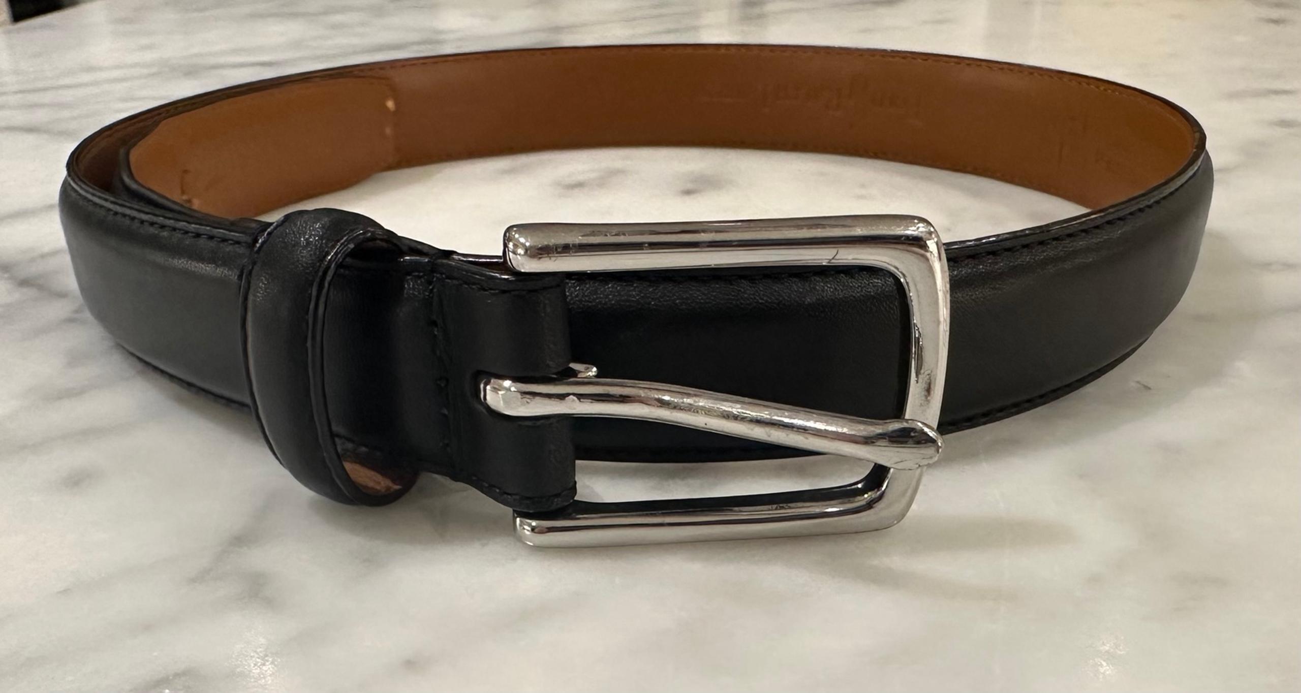 Polo Ralph Lauren Black Leather Belt with silver buckle - size 26 waist