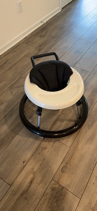 The Foldable Baby Walker