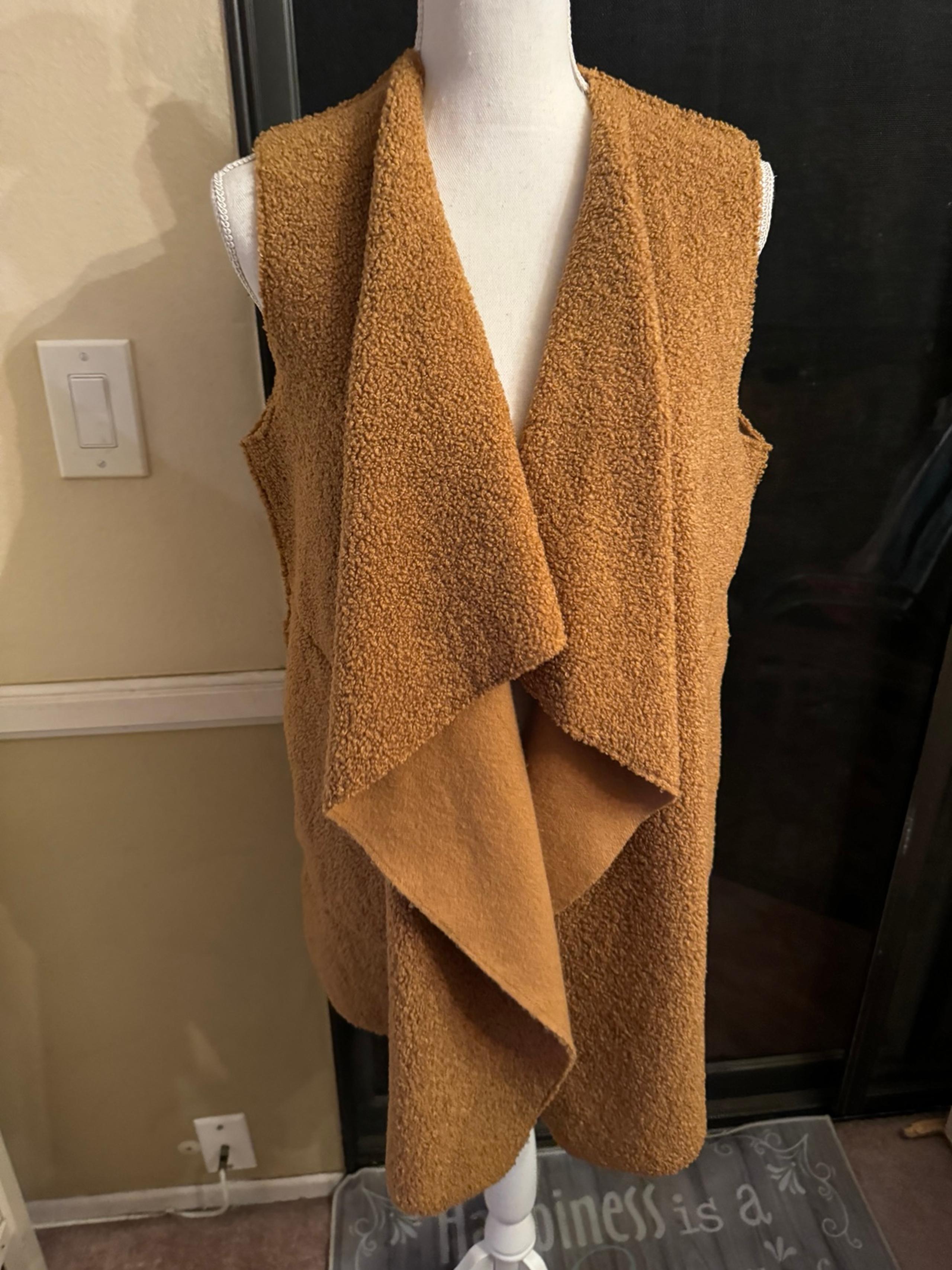 Max Studio Women’s Vest Jacket