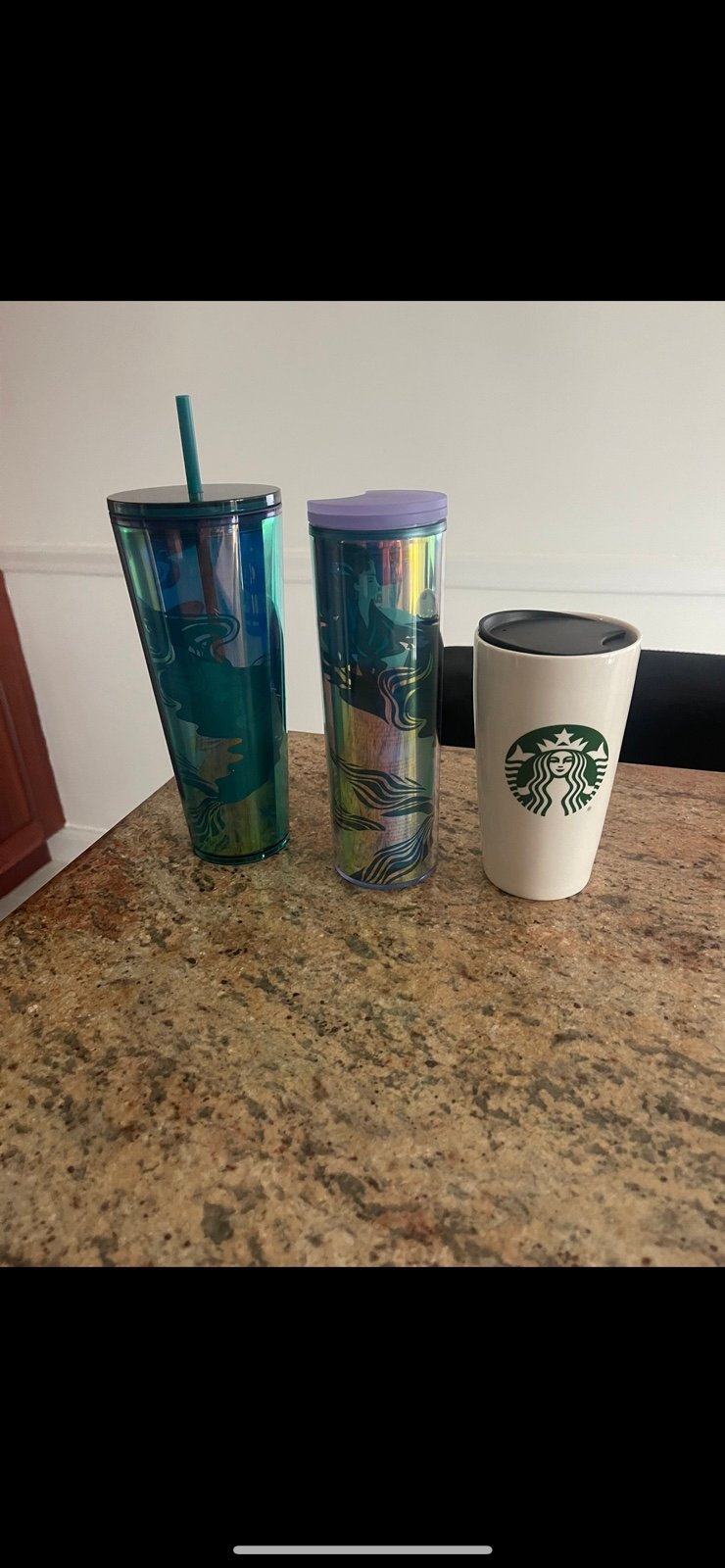 Bundle of 3 STARBUCKS cups